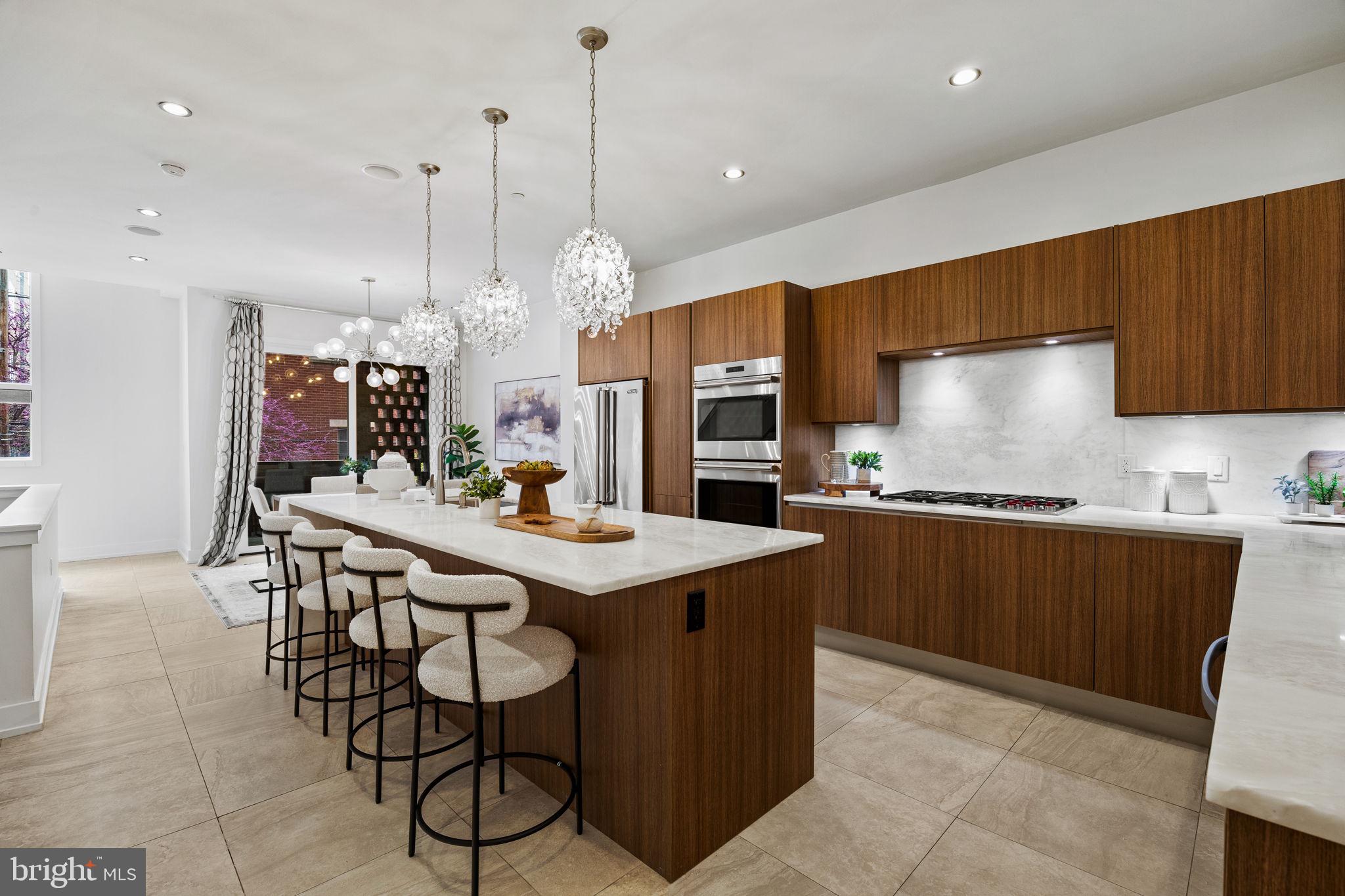 BELLA VISTA - Residential