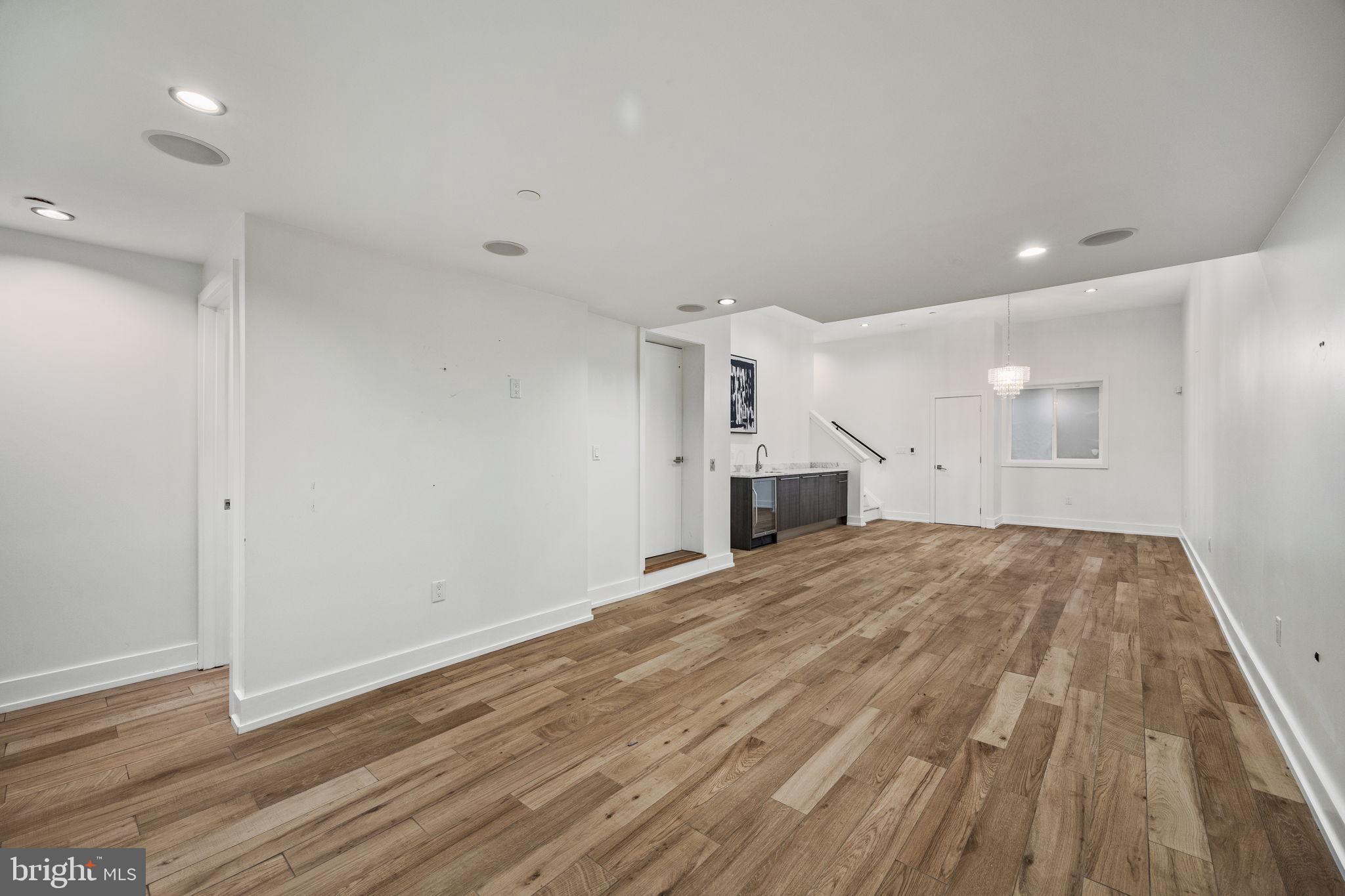 BELLA VISTA - Residential