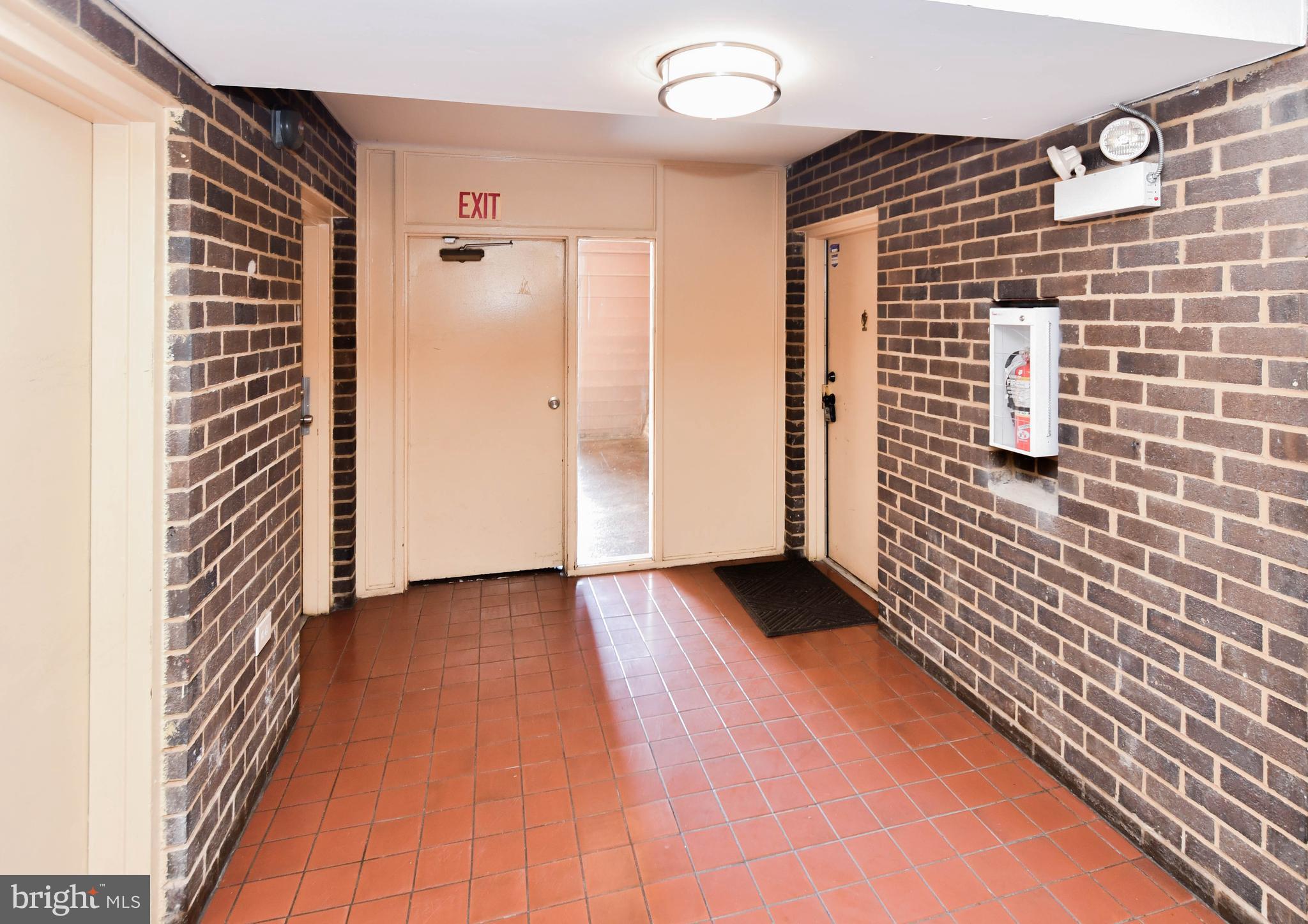 PINES CONDOMINIUM - Residential
