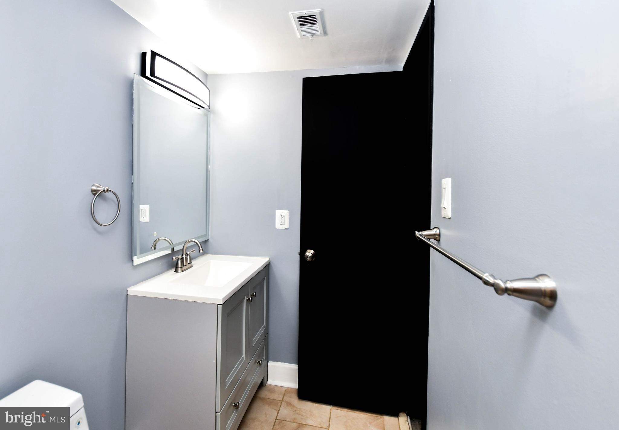 PINES CONDOMINIUM - Residential