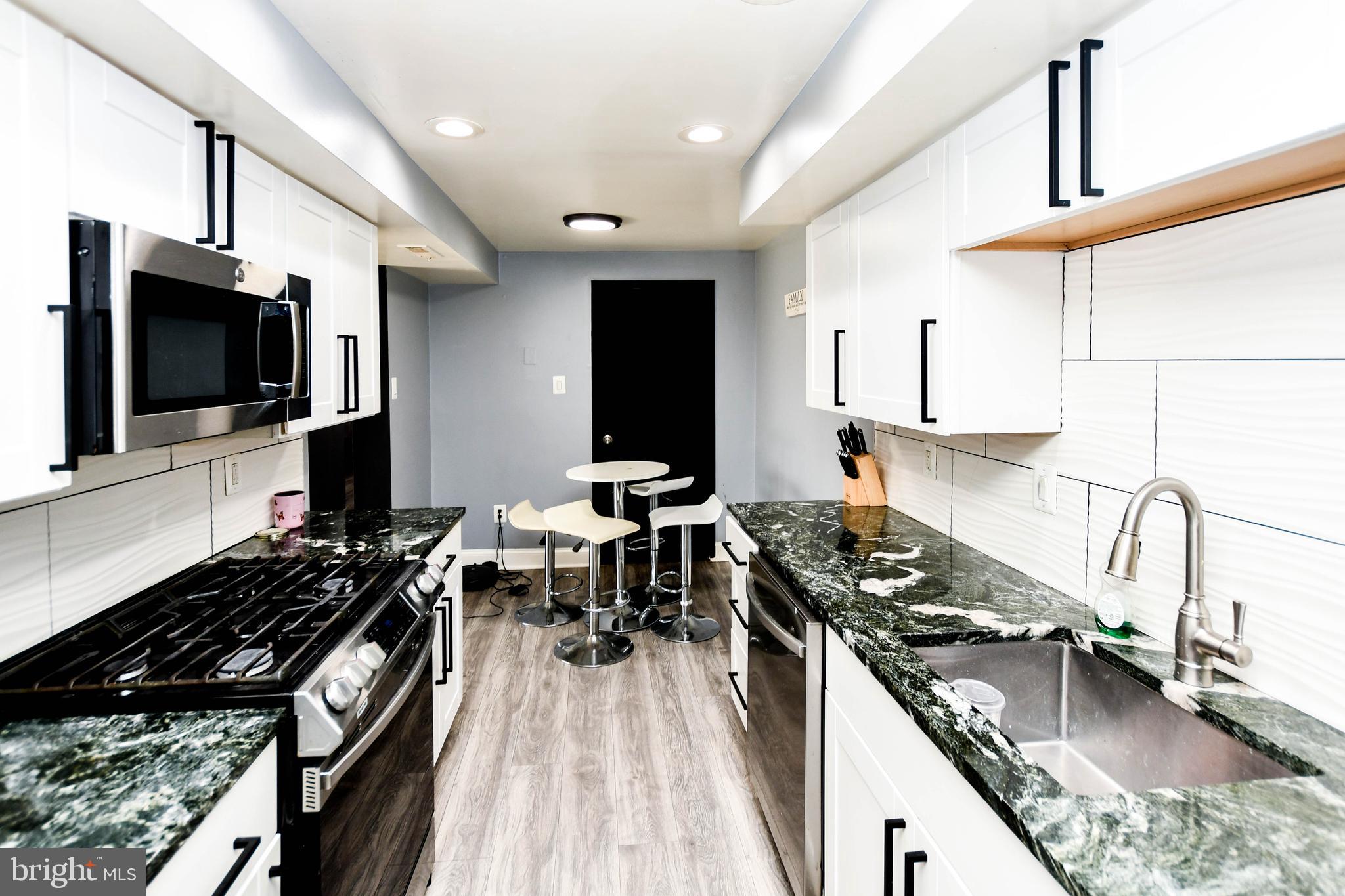 PINES CONDOMINIUM - Residential
