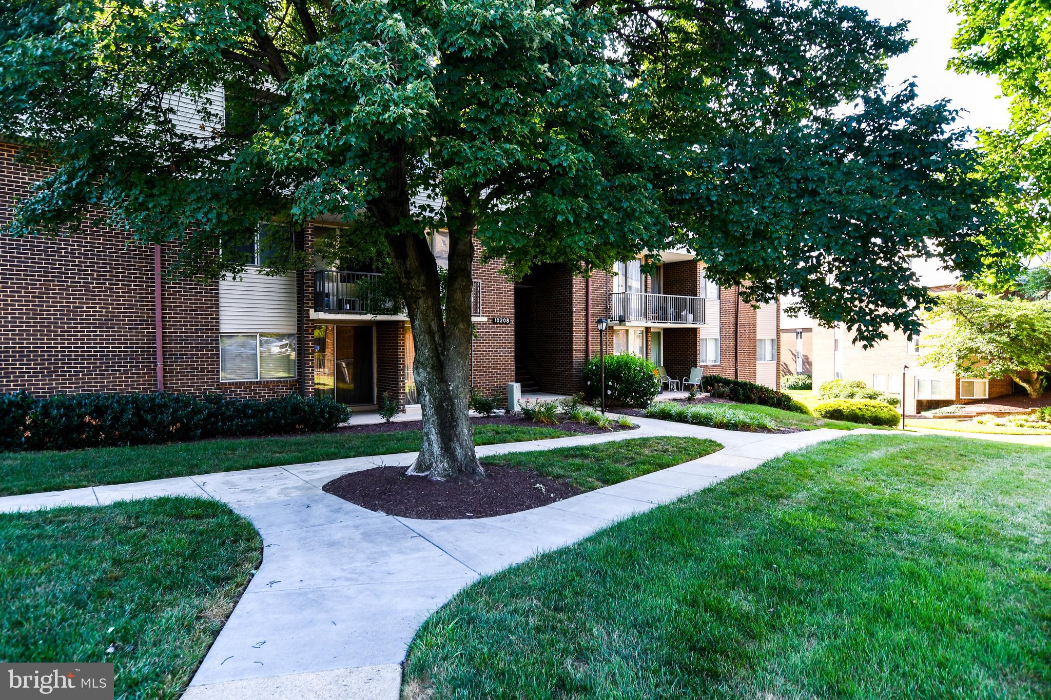 PINES CONDOMINIUM - Residential