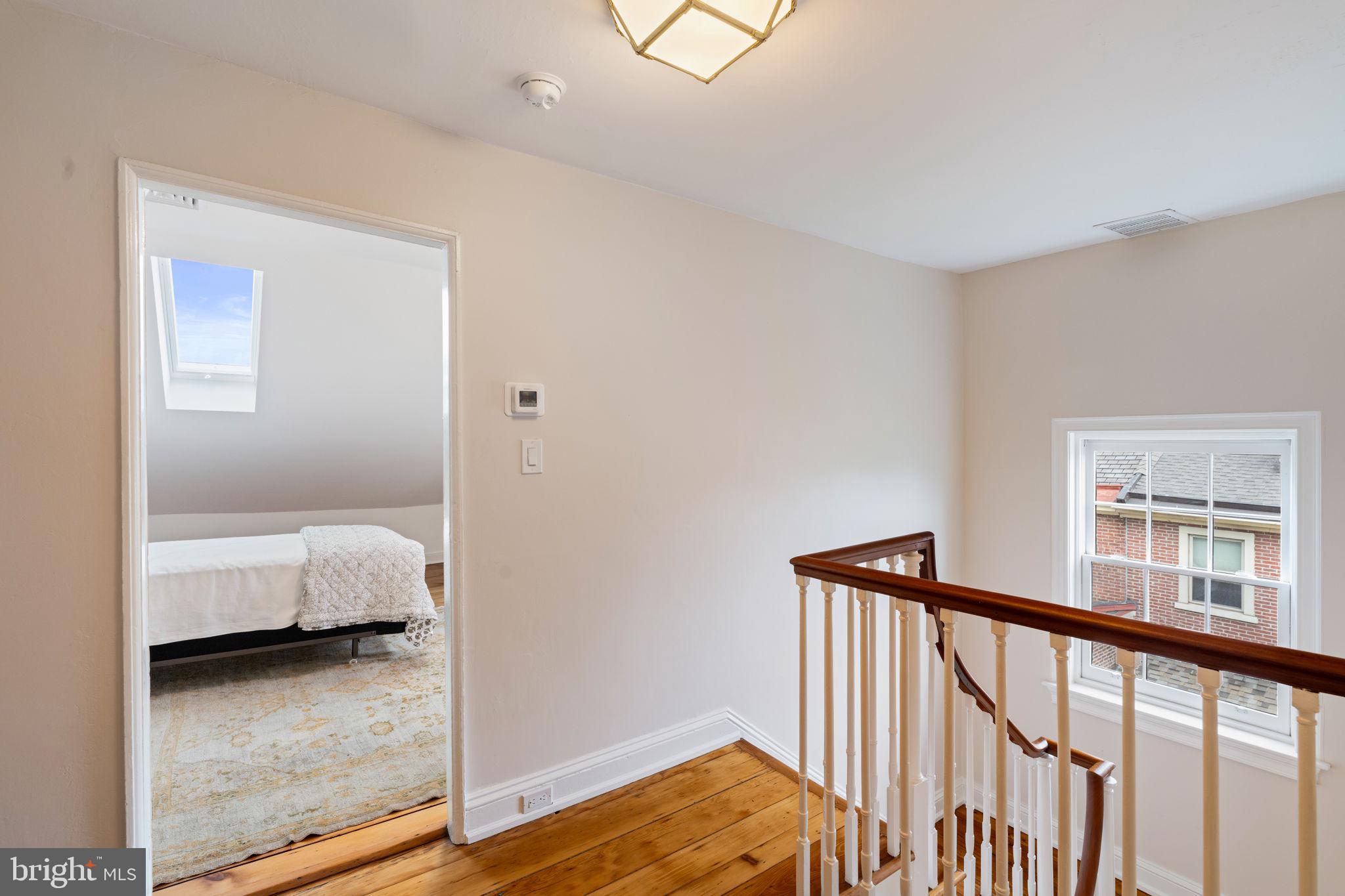 SOCIETY HILL - Residential