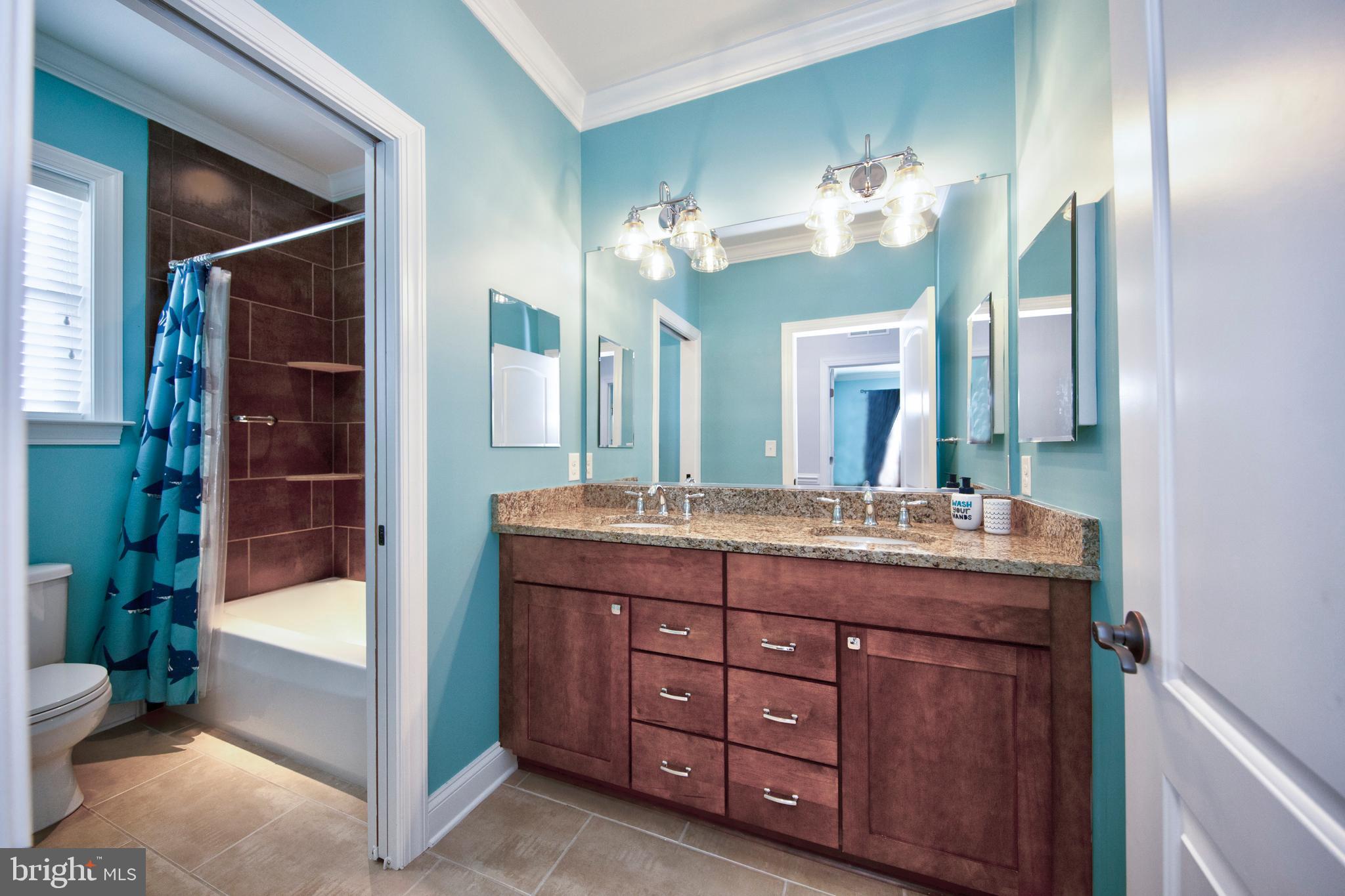 BAYLINE ESTATES - Residential