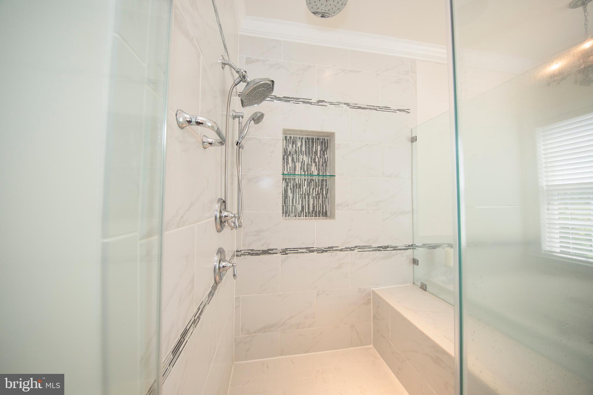 BAYLINE ESTATES - Residential