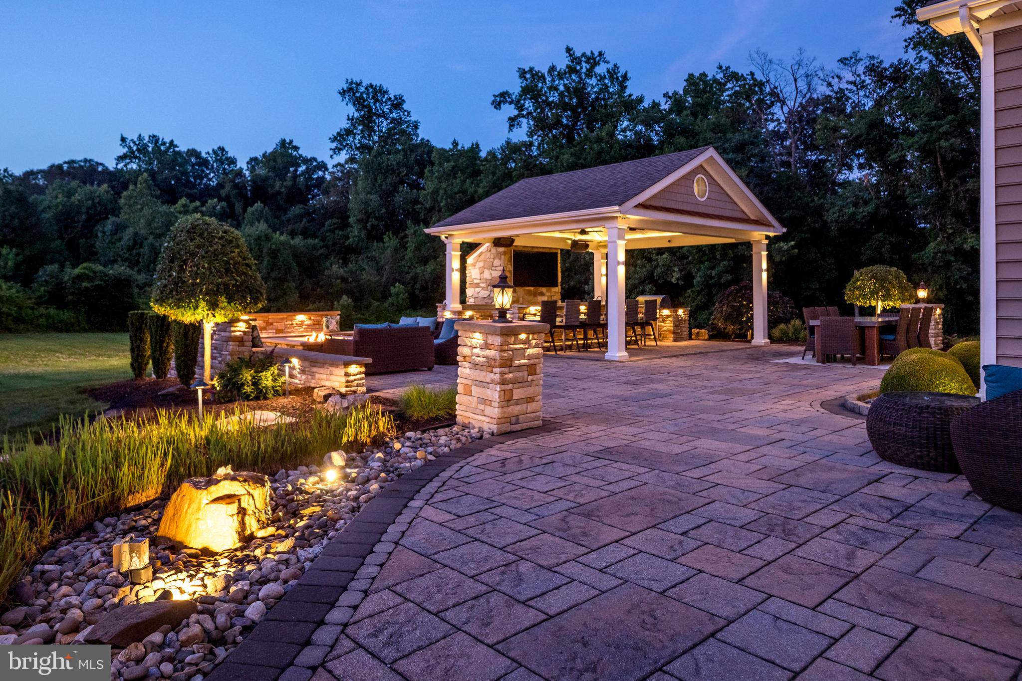 BAYLINE ESTATES - Residential