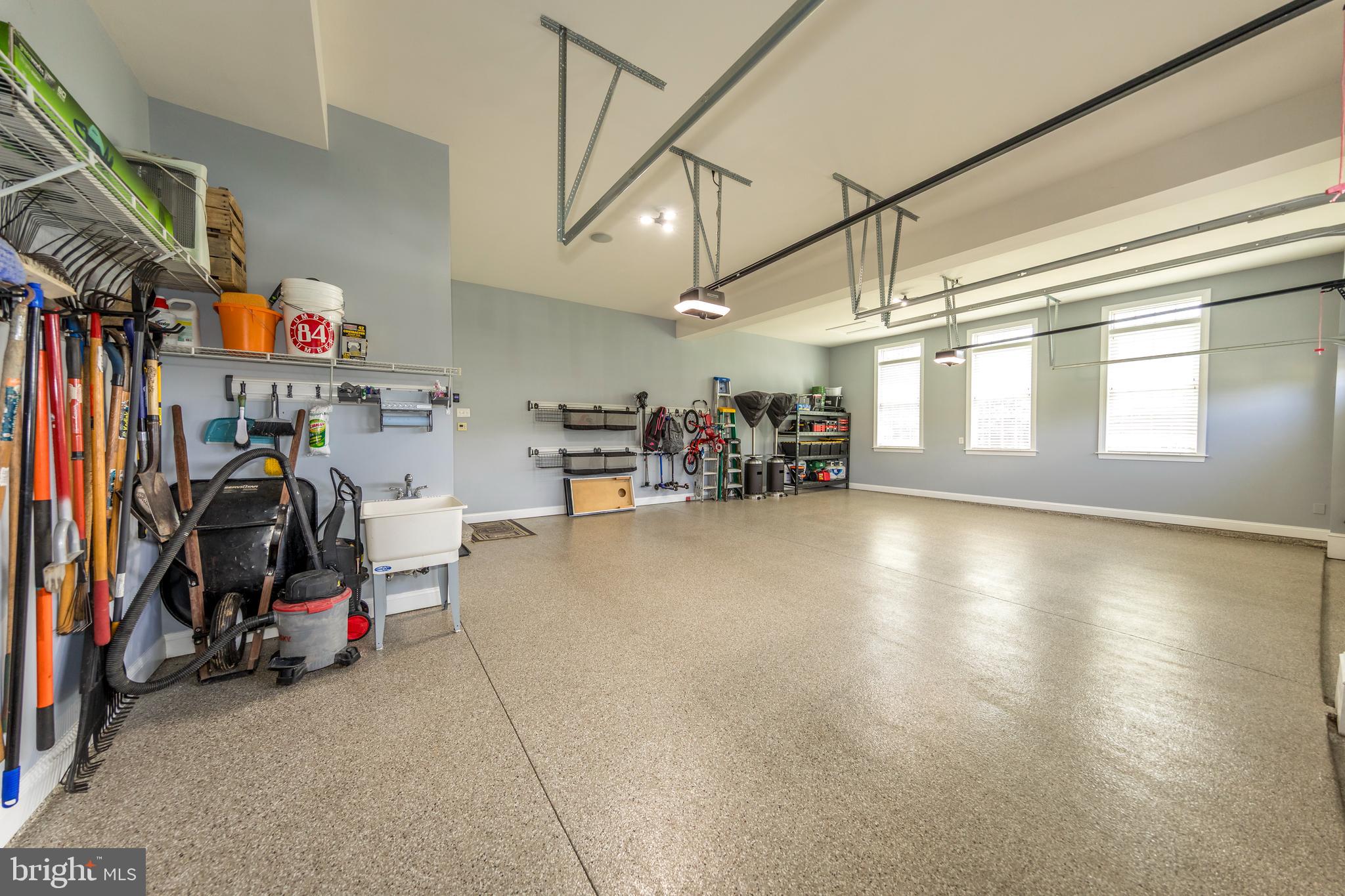 BAYLINE ESTATES - Residential