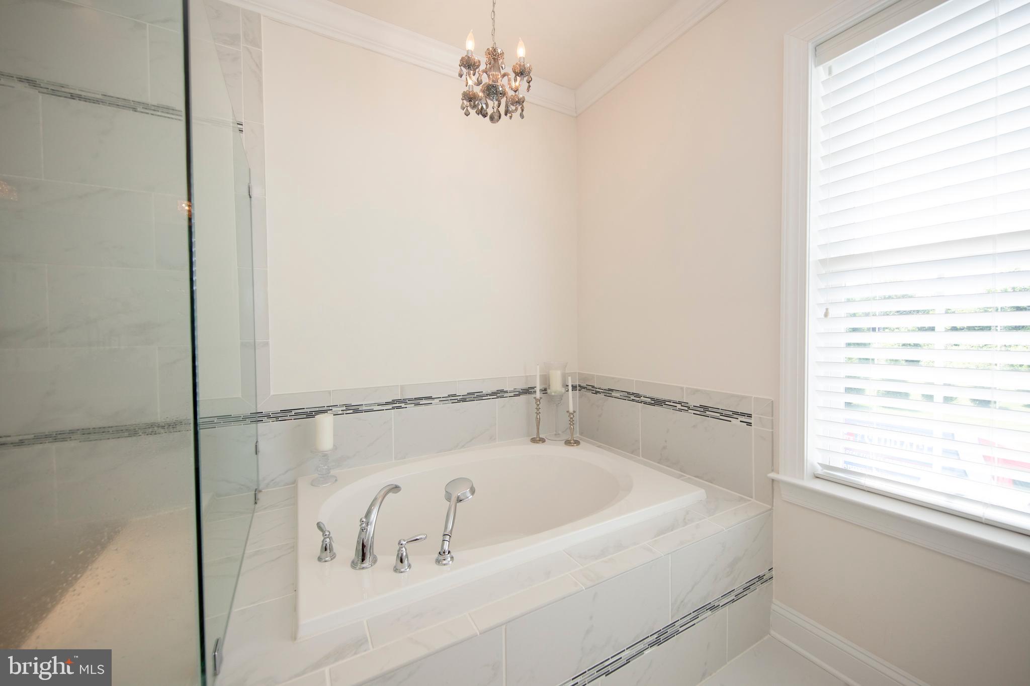 BAYLINE ESTATES - Residential
