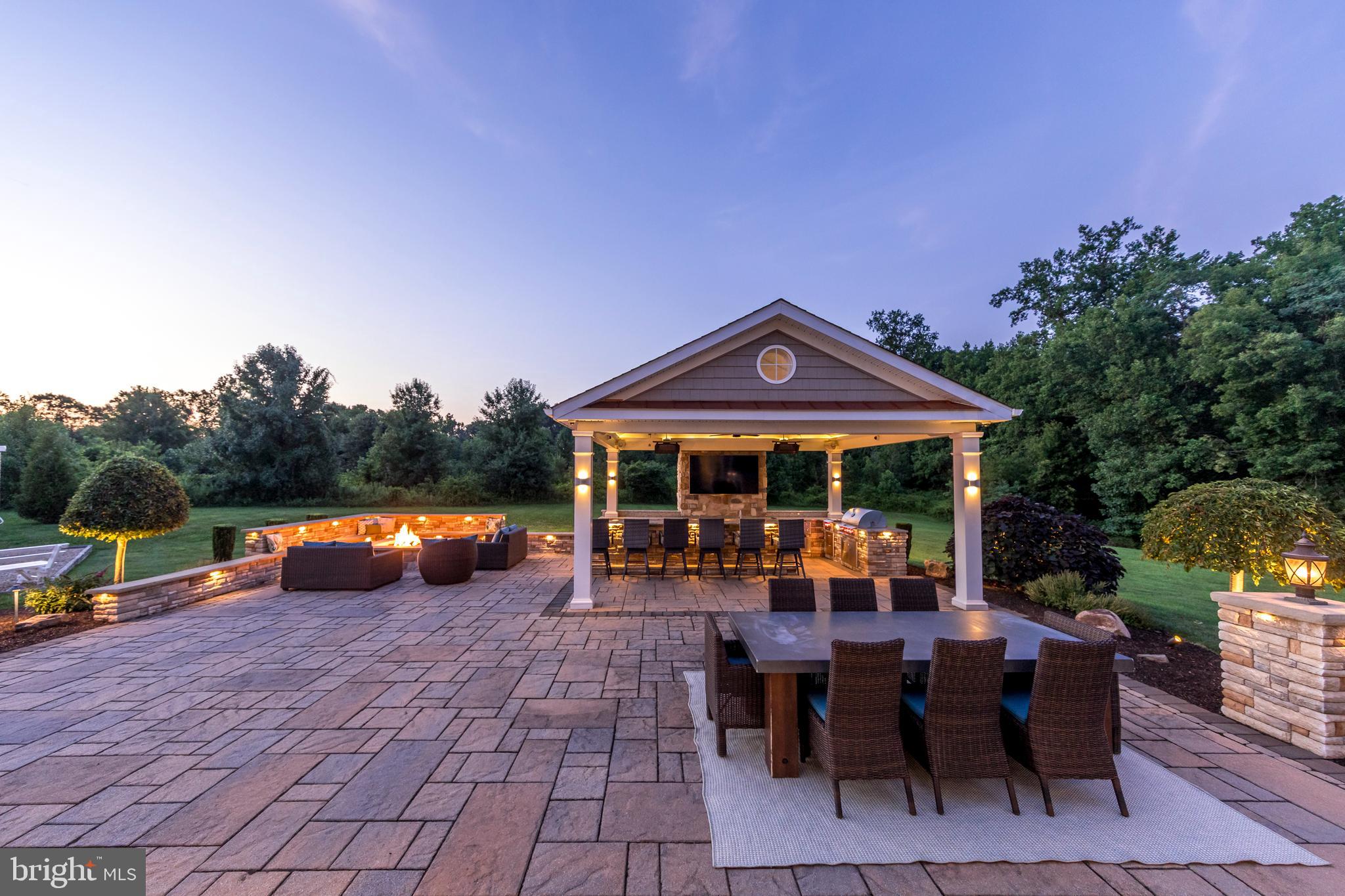 BAYLINE ESTATES - Residential
