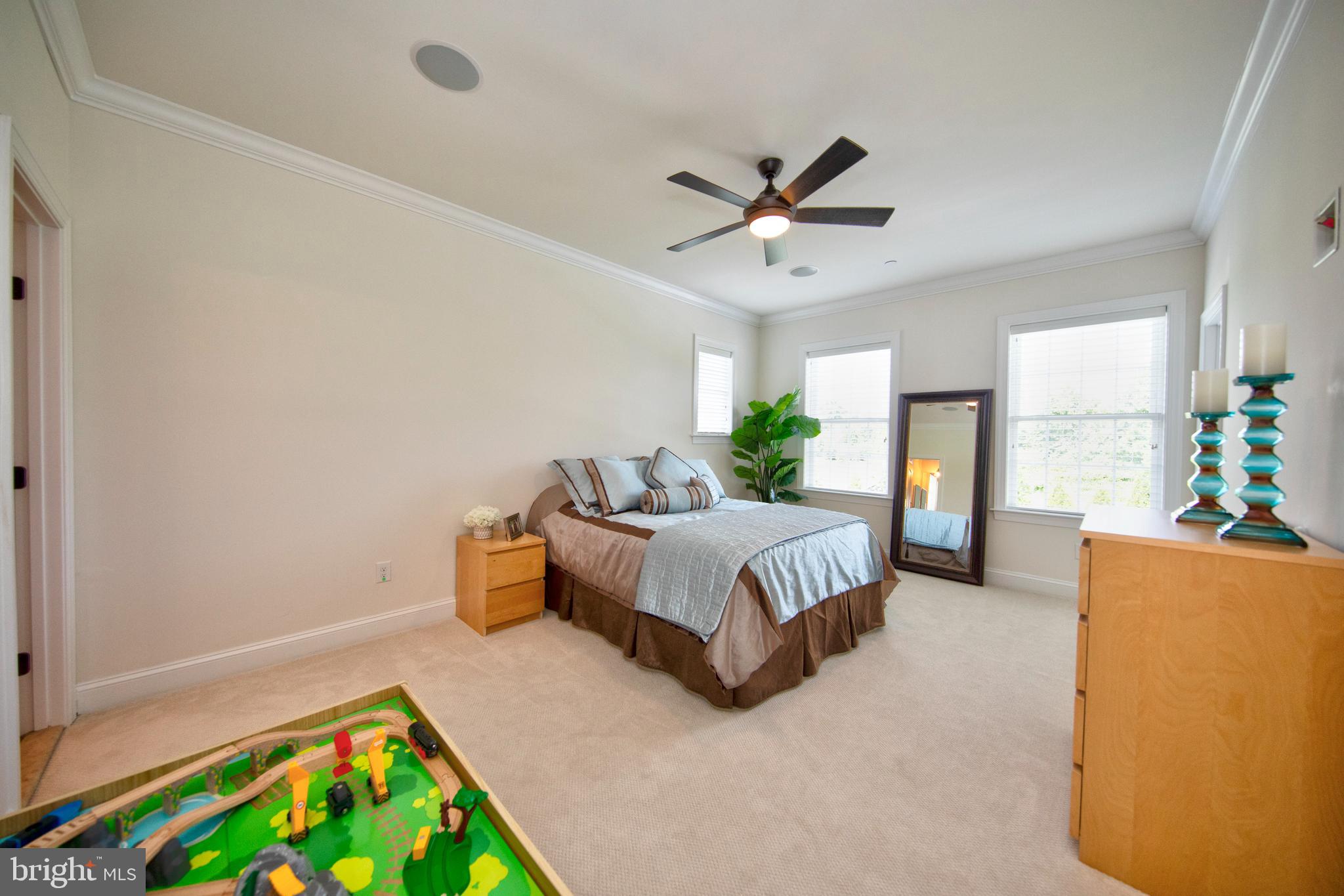BAYLINE ESTATES - Residential