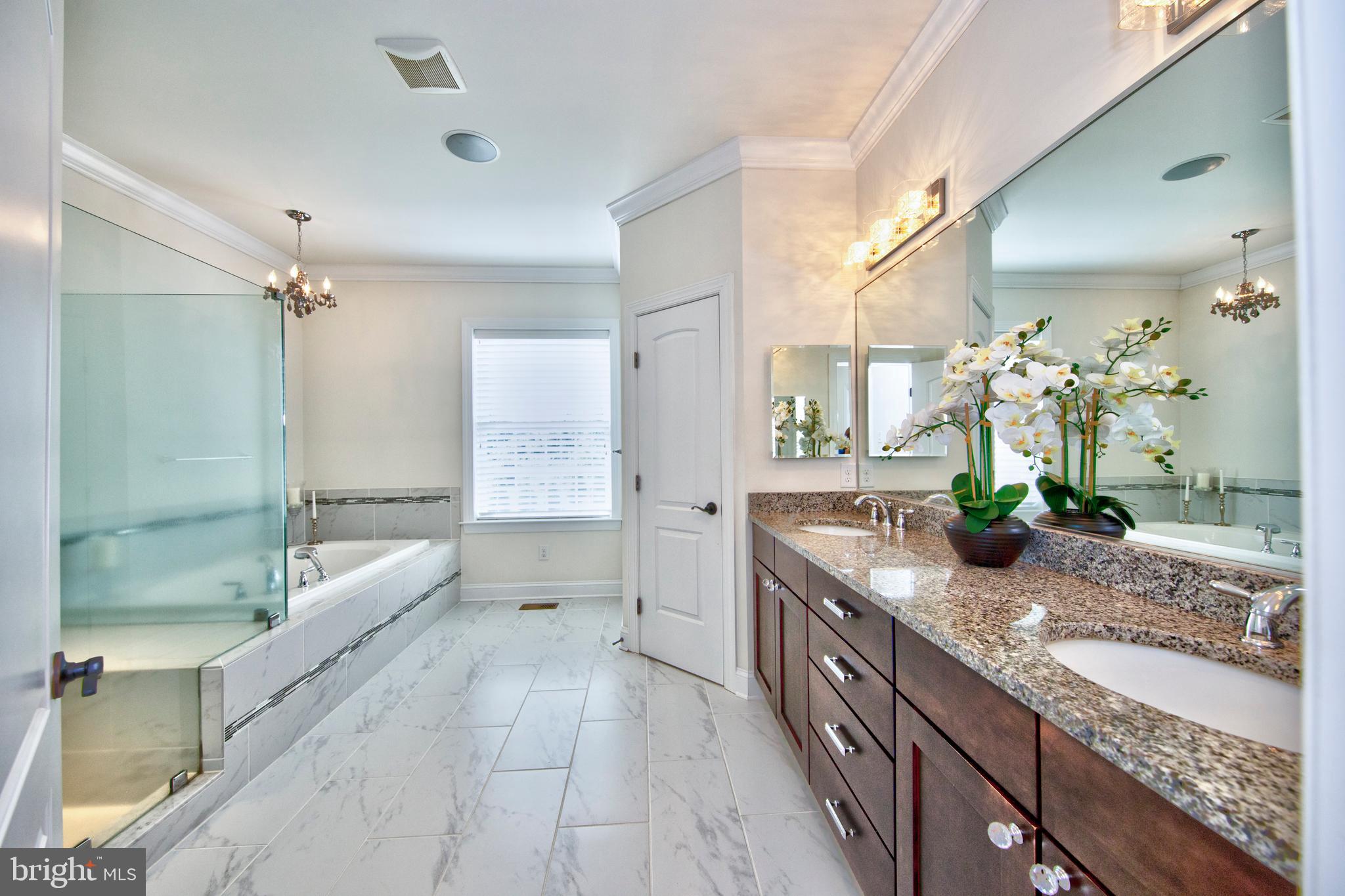 BAYLINE ESTATES - Residential
