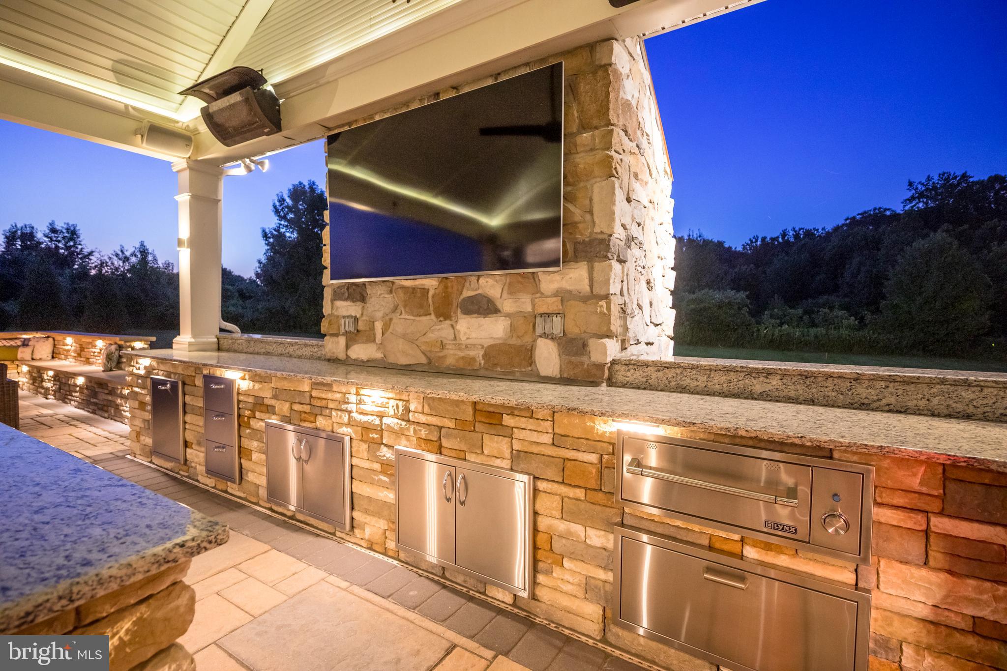BAYLINE ESTATES - Residential