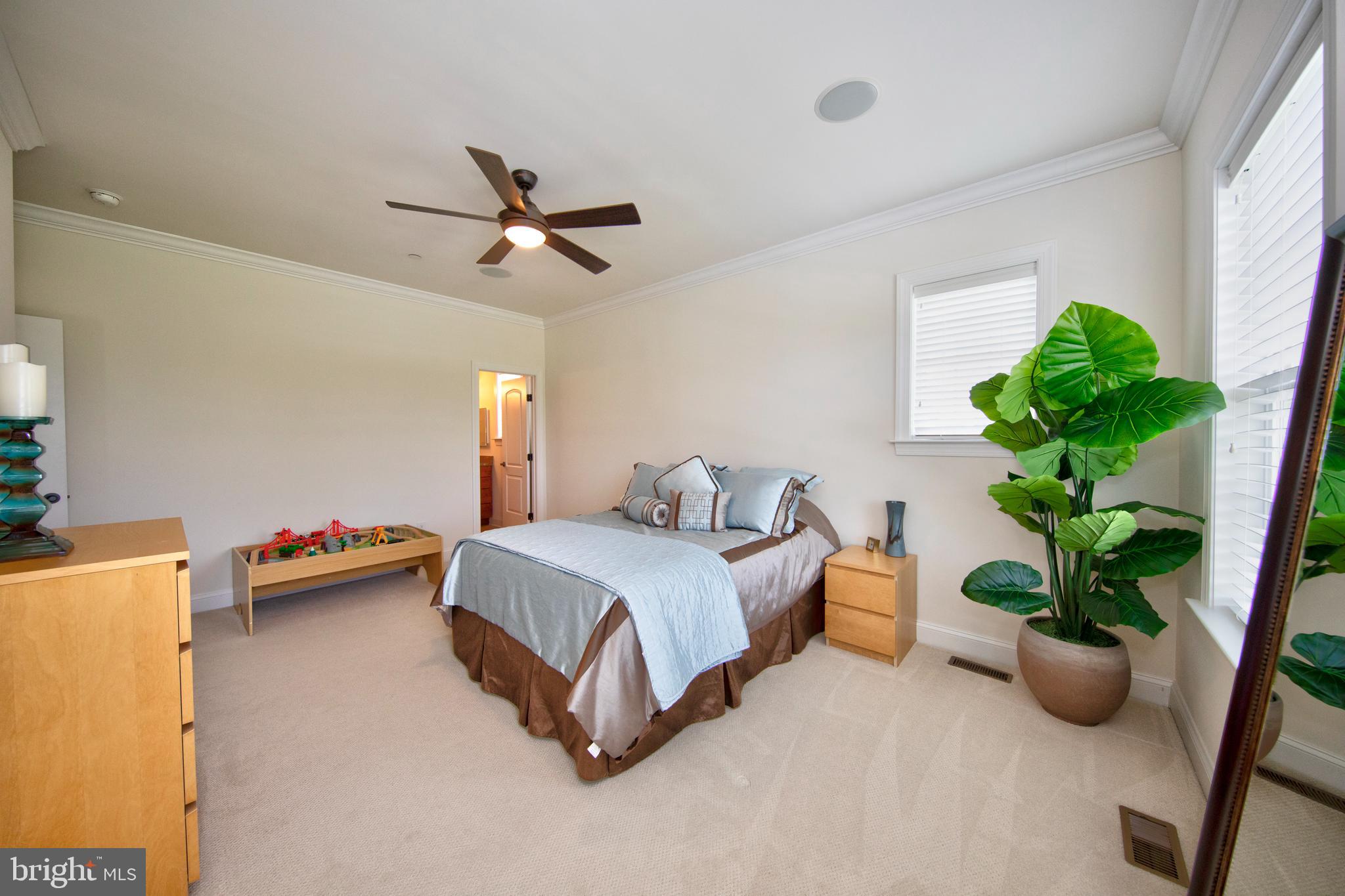 BAYLINE ESTATES - Residential
