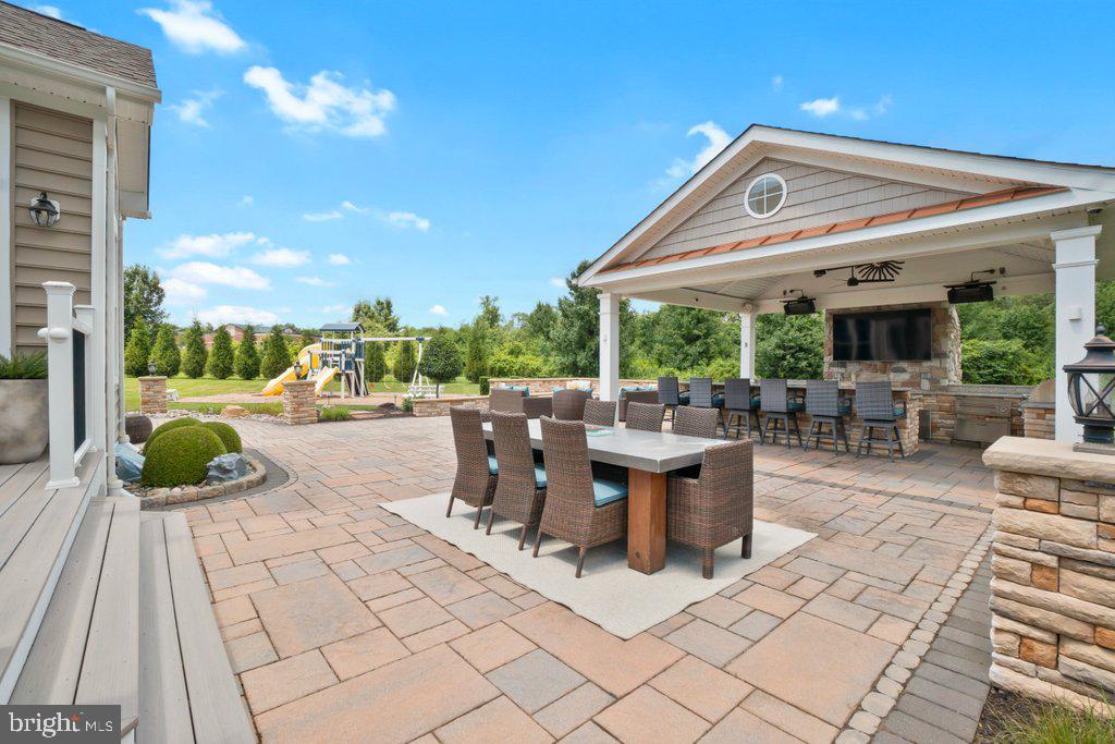 BAYLINE ESTATES - Residential