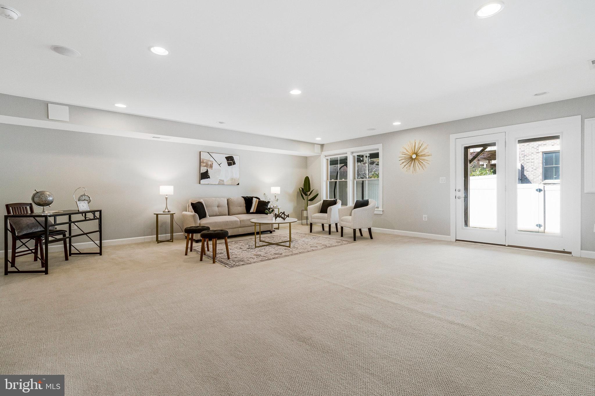 CHESTNUT PLACE - Residential