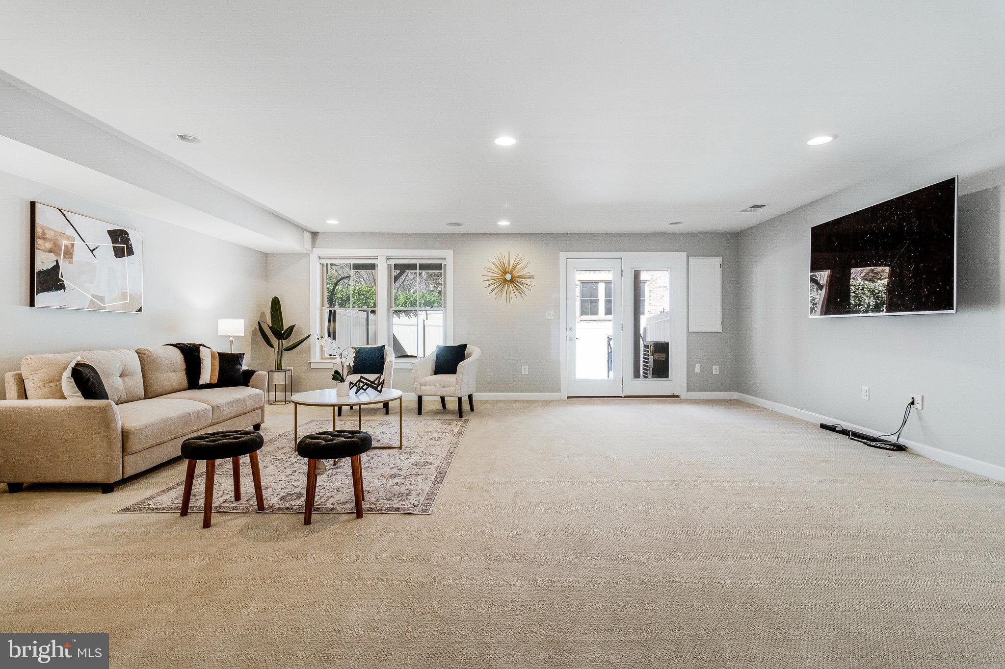 CHESTNUT PLACE - Residential