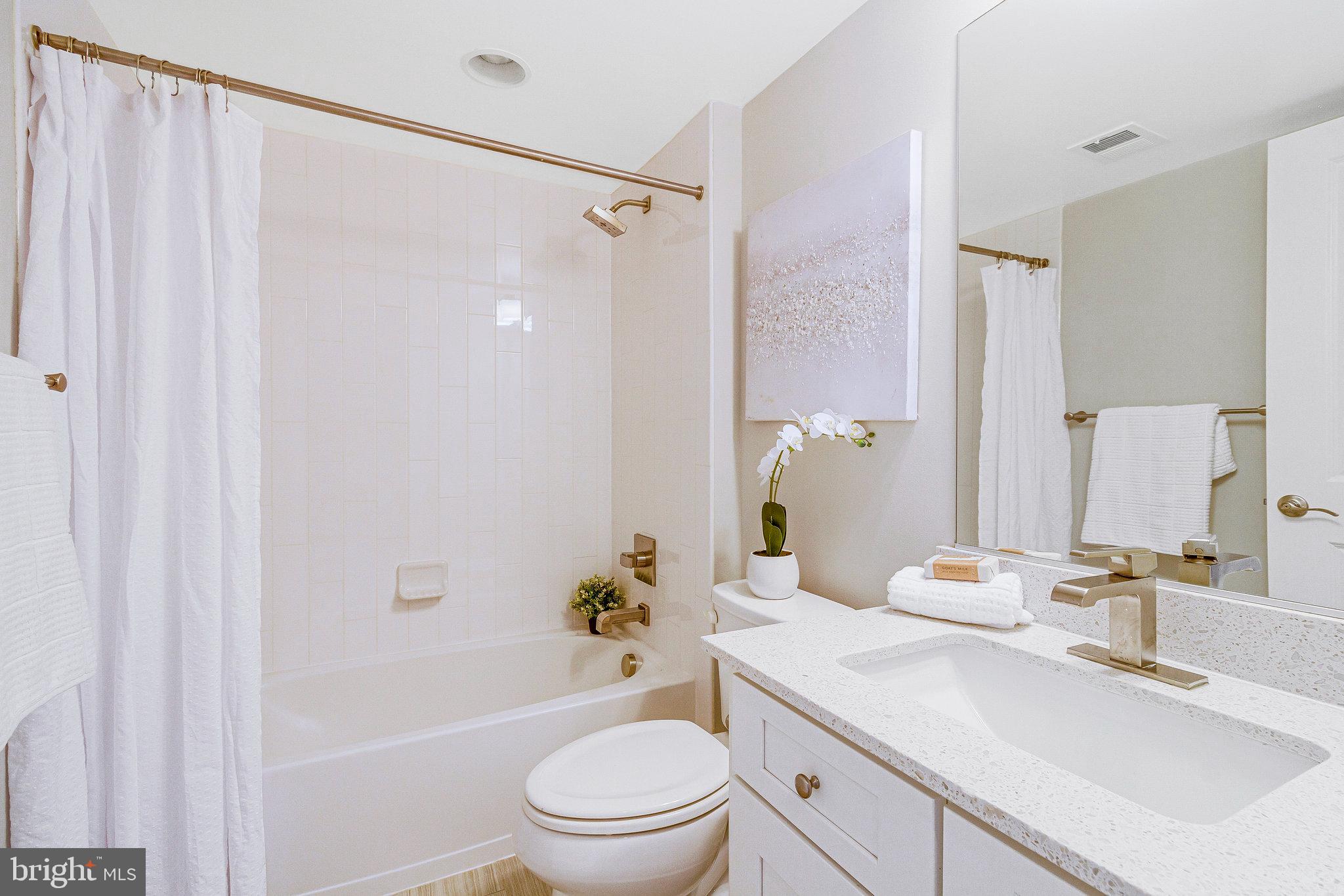 CHESTNUT PLACE - Residential