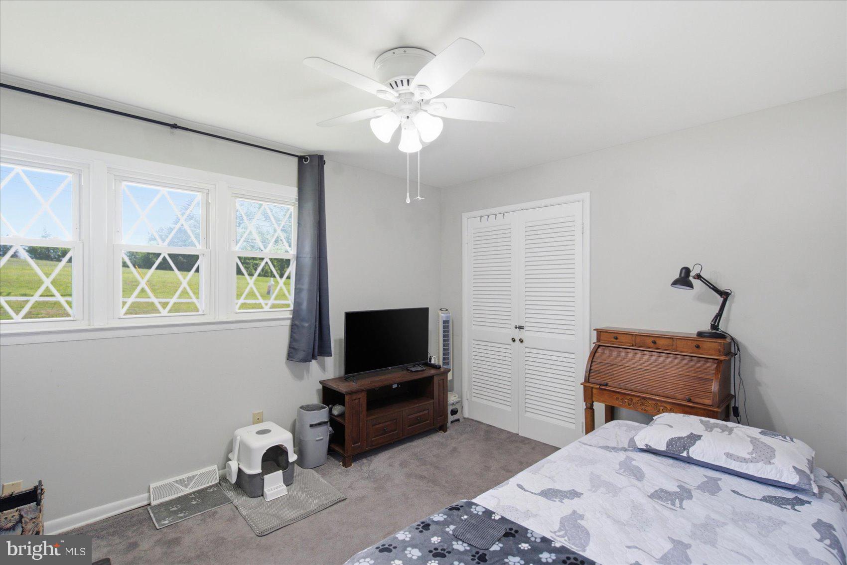 KINGSVILLE - Residential