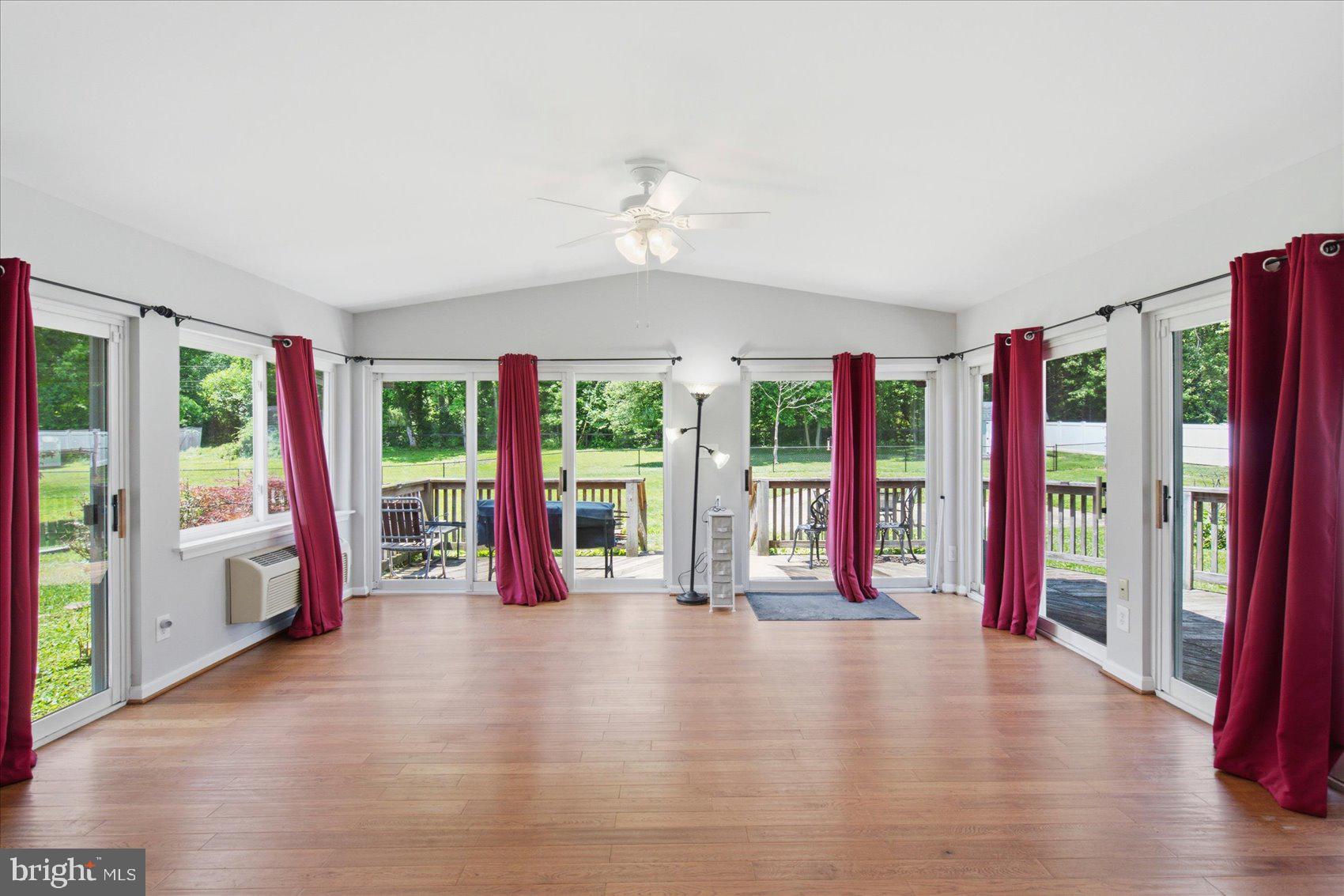 KINGSVILLE - Residential