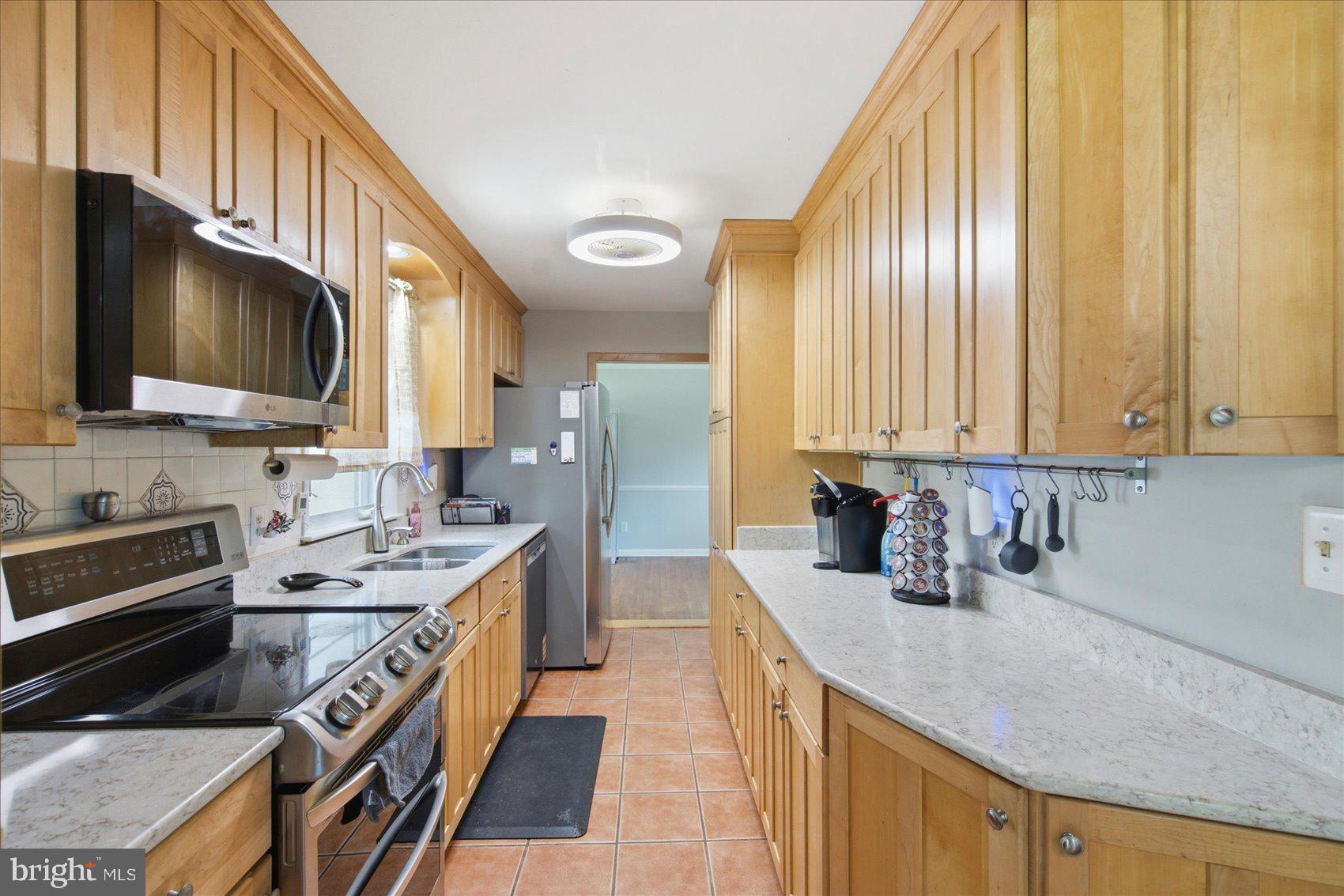 KINGSVILLE - Residential