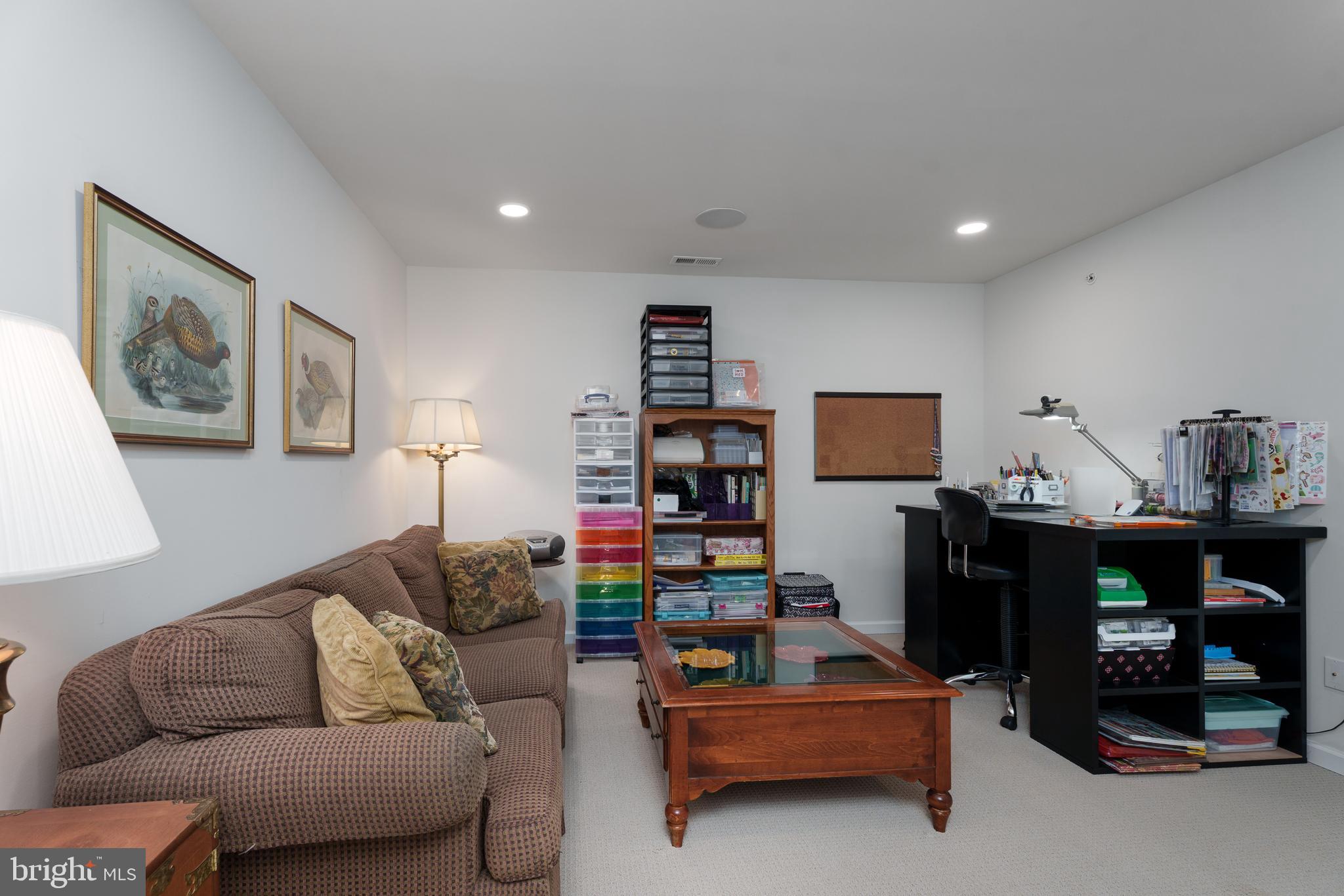 REGENCY AT HILLTOWN - Residential