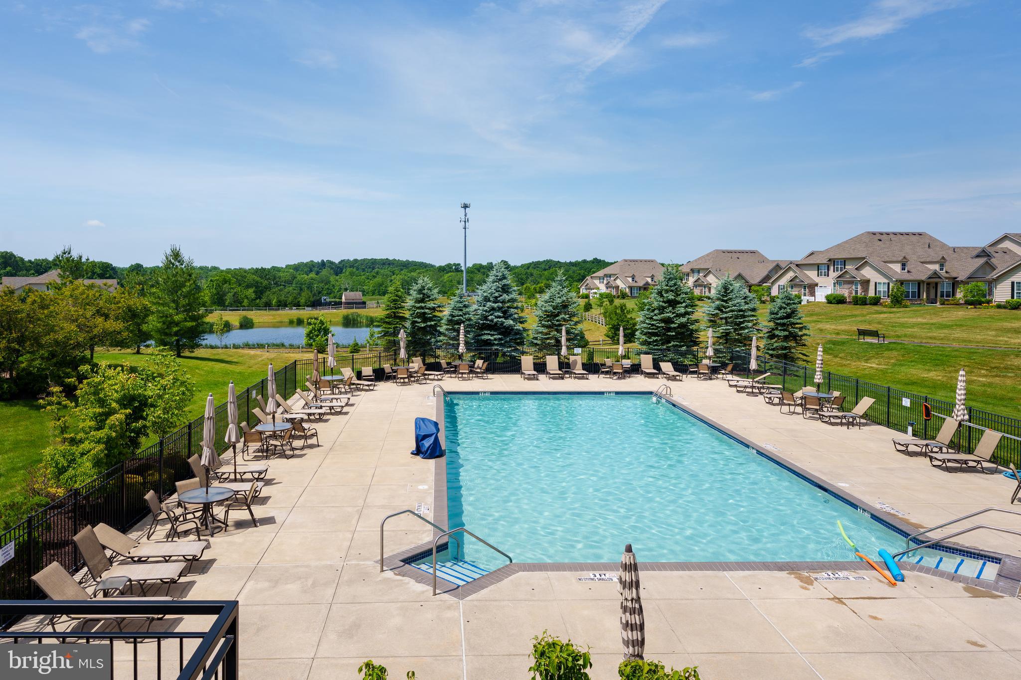 REGENCY AT HILLTOWN - Residential