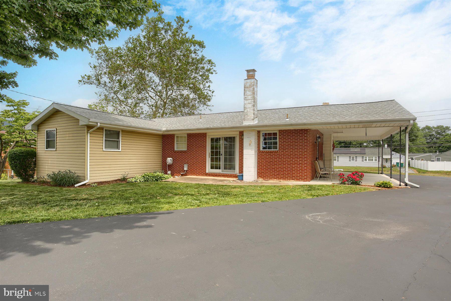 LOUIS PARK - Residential