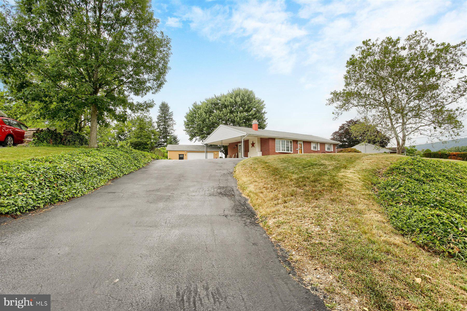 LOUIS PARK - Residential