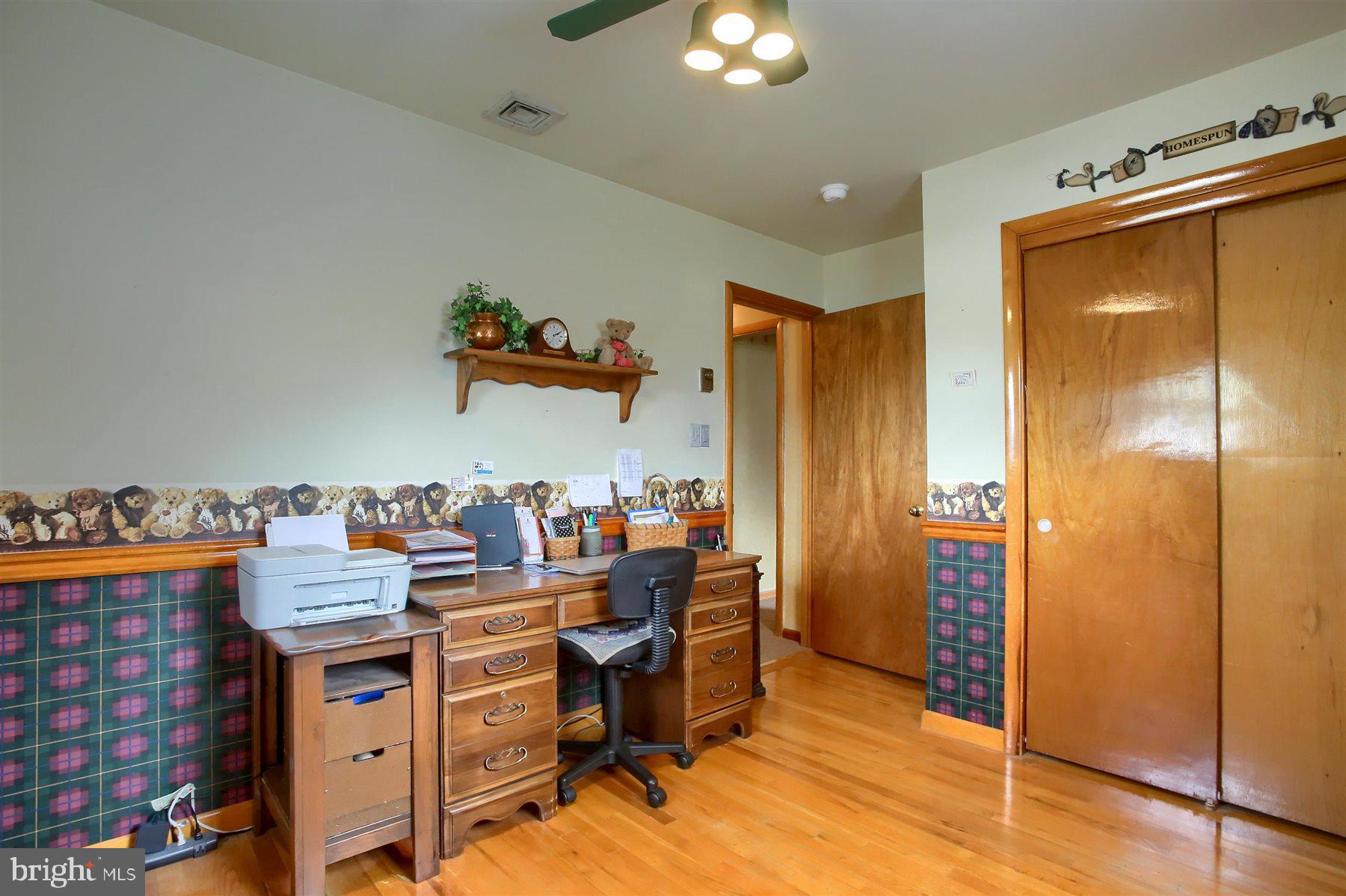LOUIS PARK - Residential
