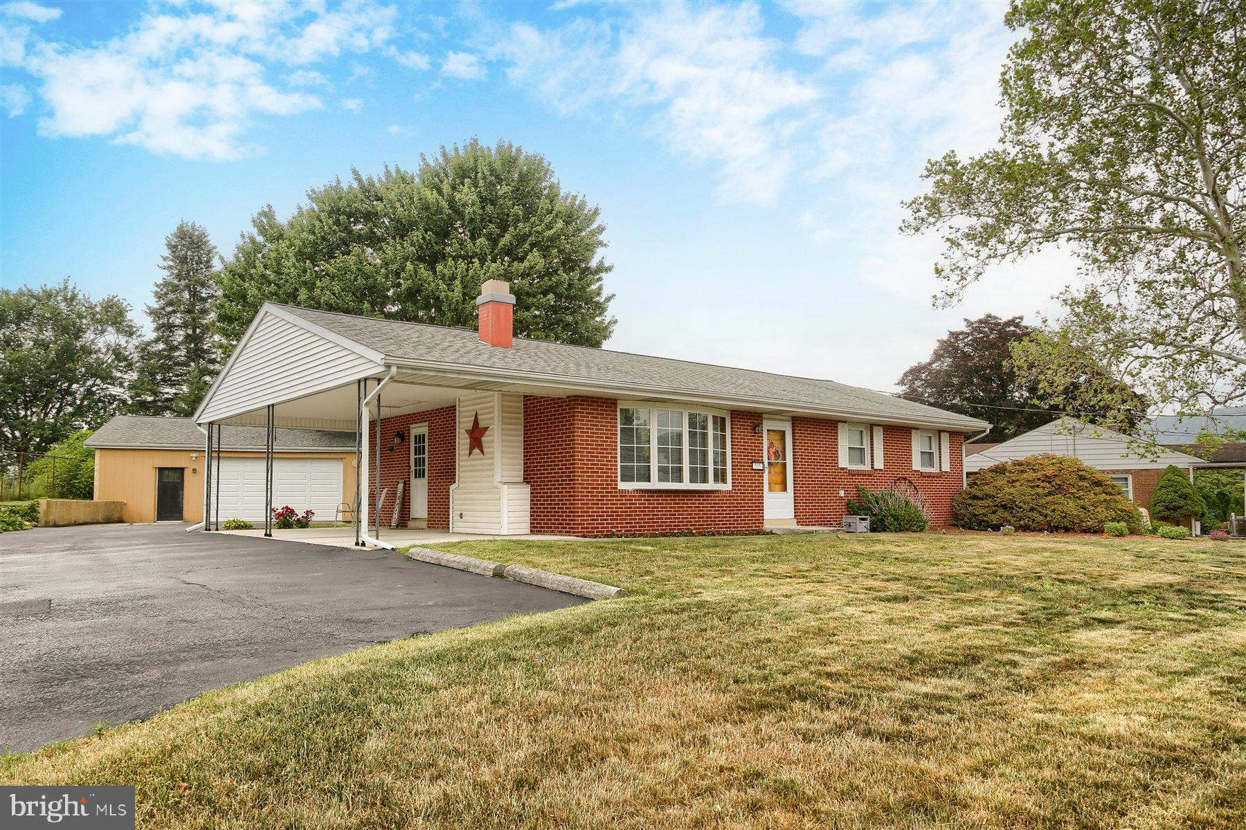 LOUIS PARK - Residential