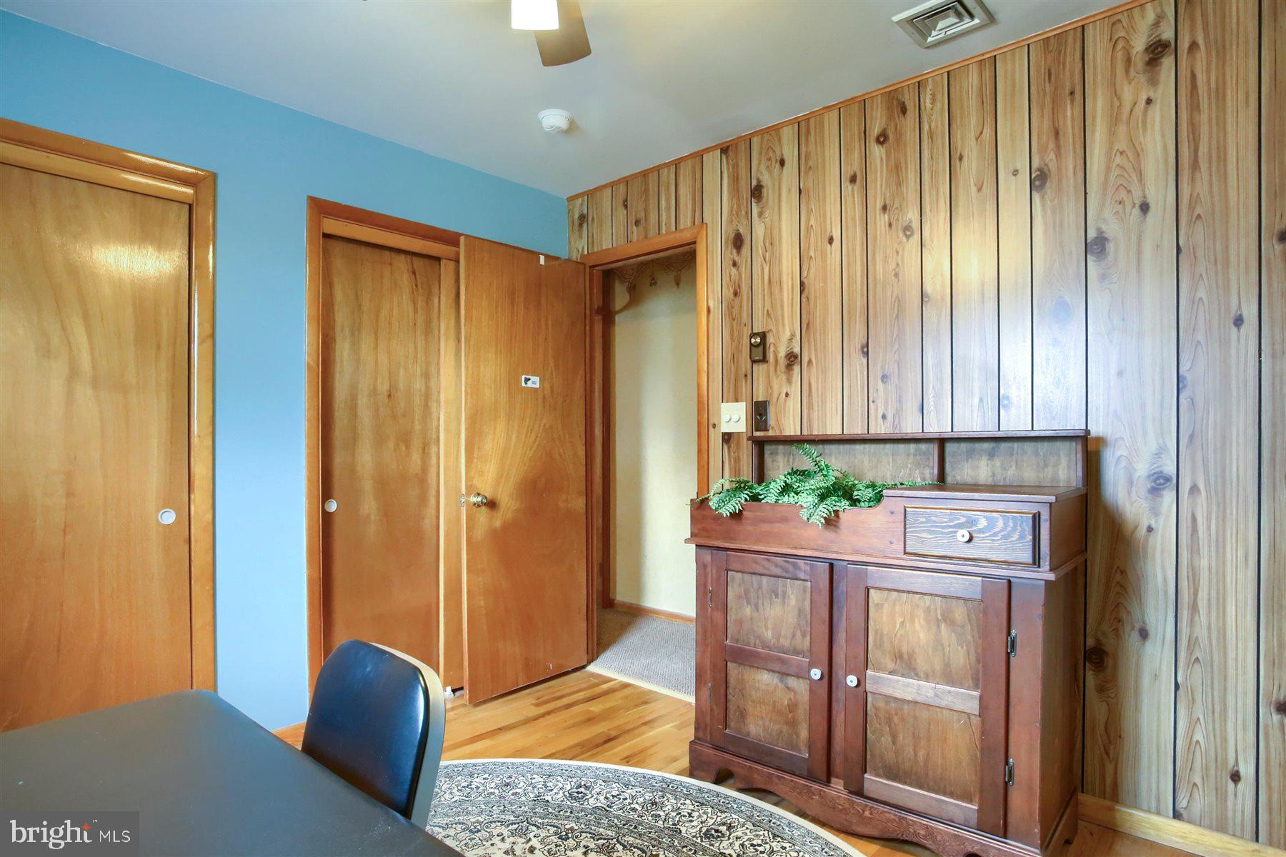 LOUIS PARK - Residential