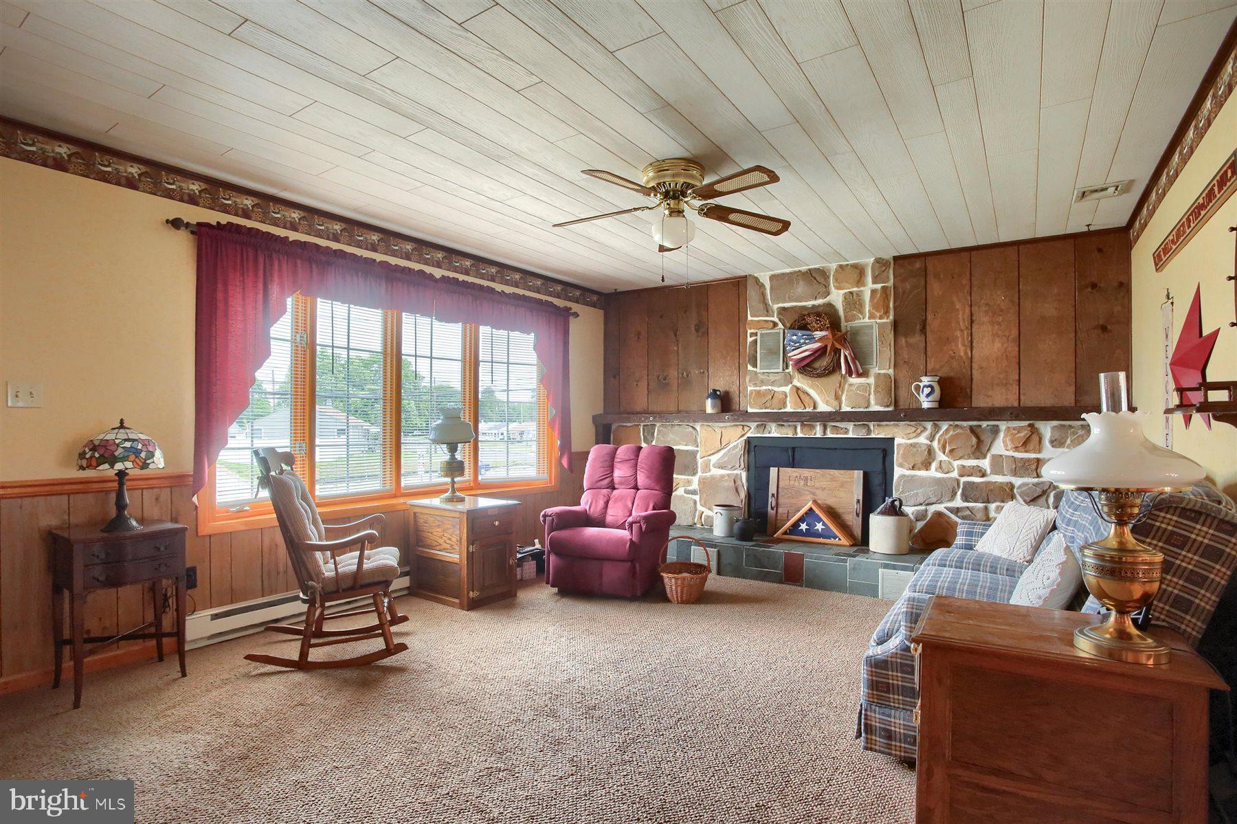 LOUIS PARK - Residential