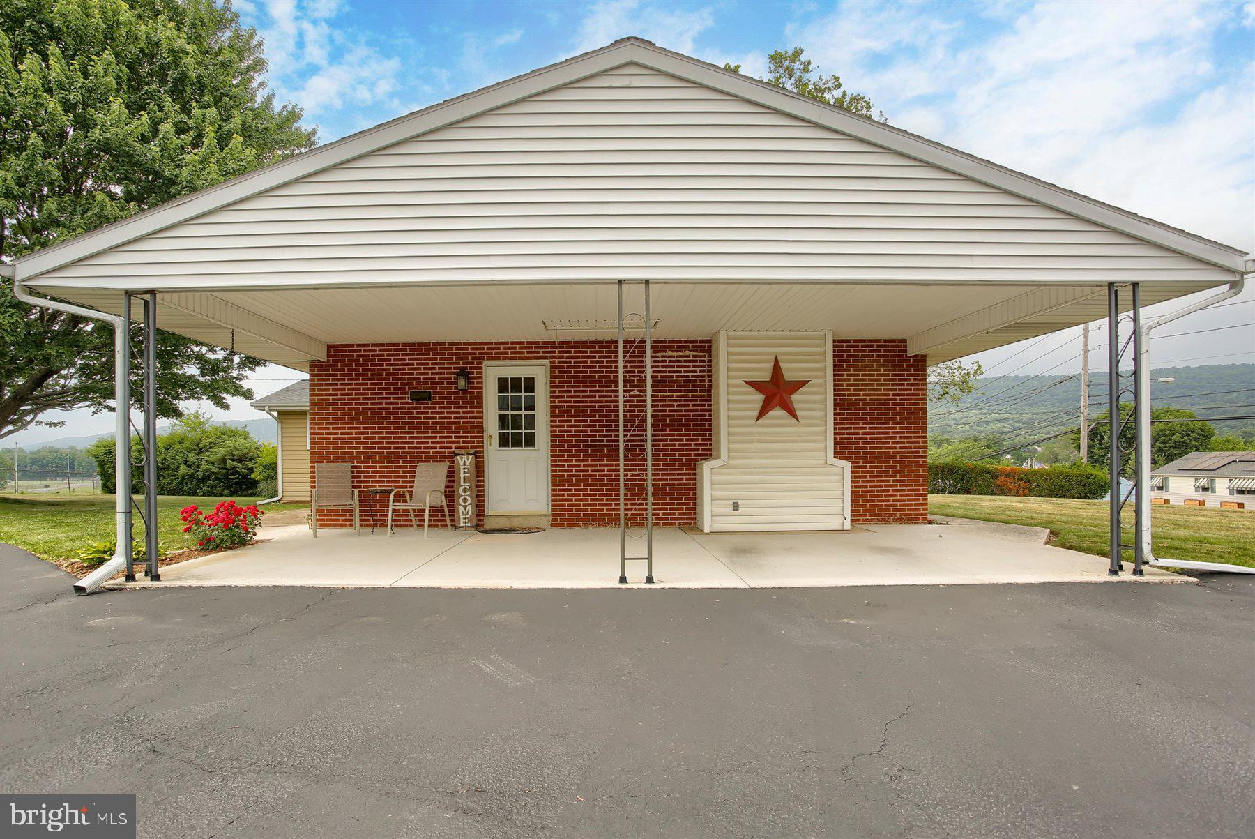 LOUIS PARK - Residential