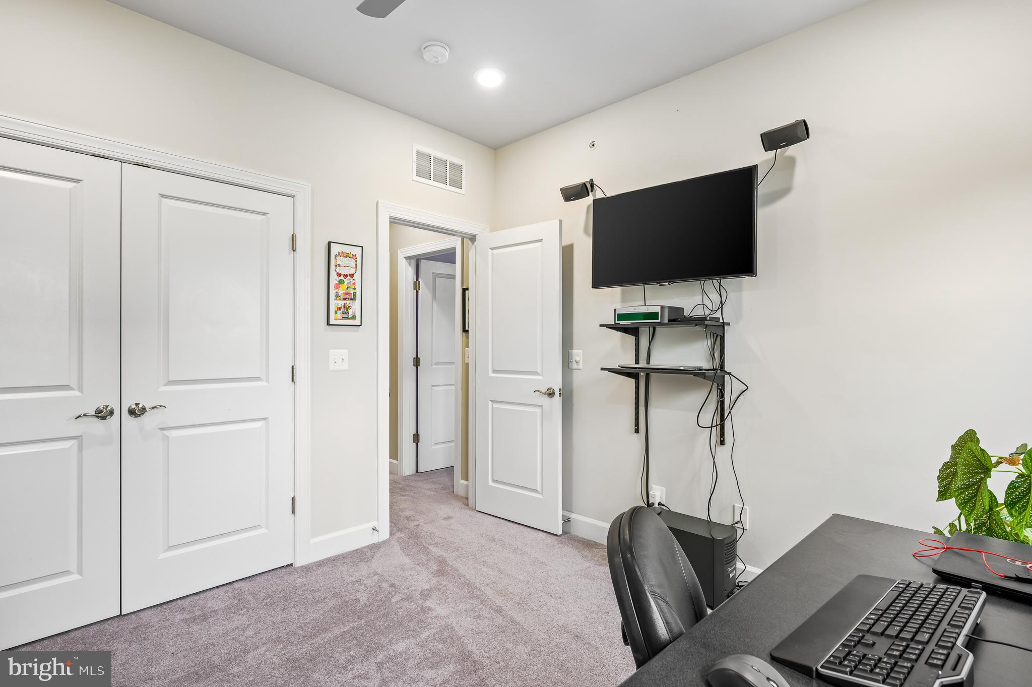 KINCORA - Residential