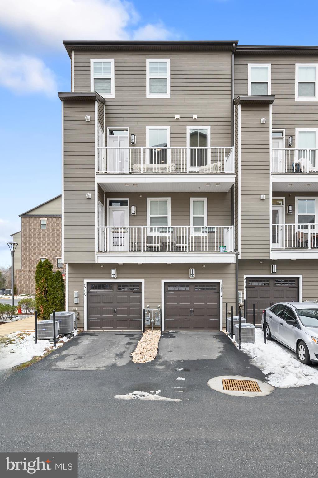 KINCORA - Residential