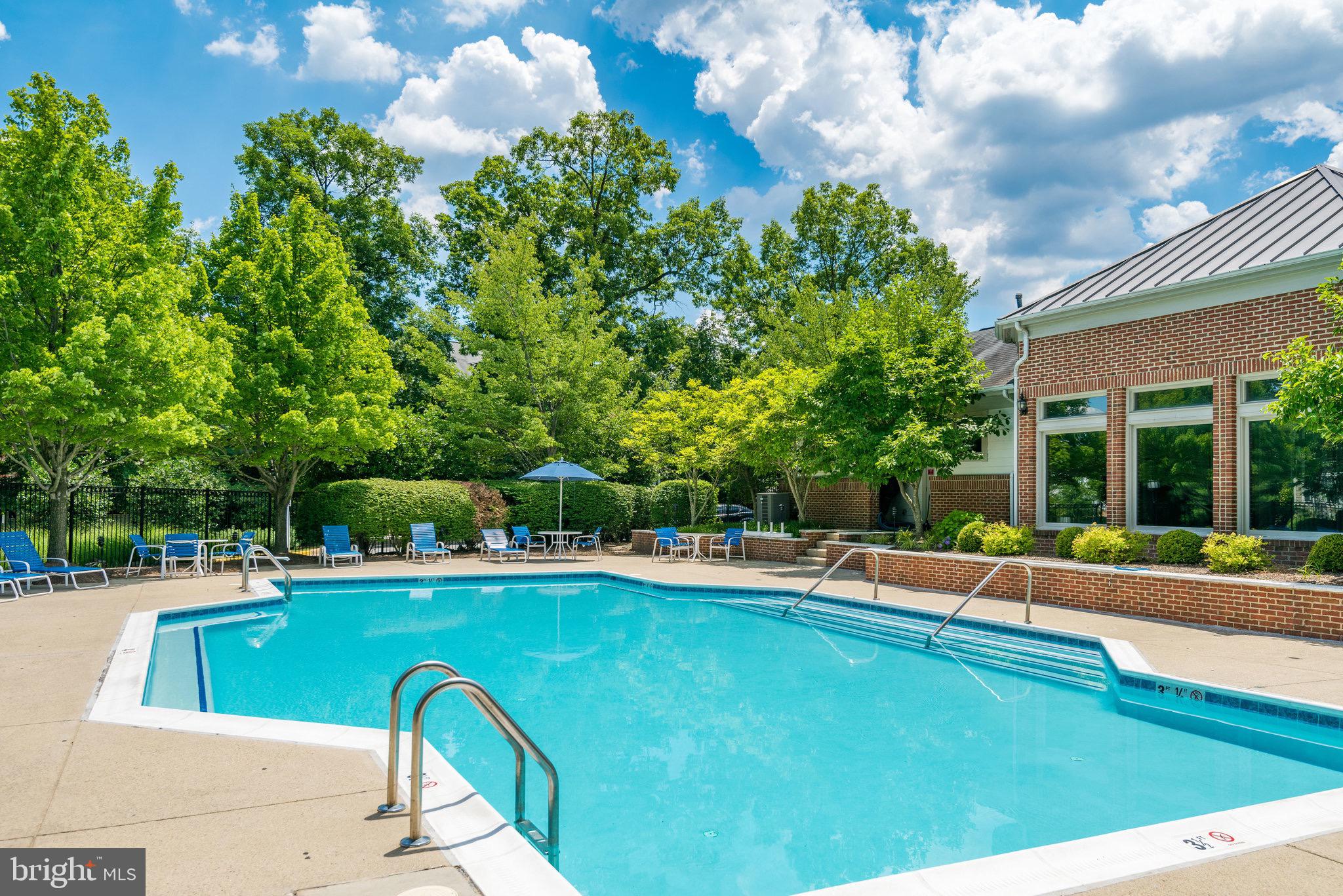 EDGEWATER AT TOWN CENTER - Residential Lease