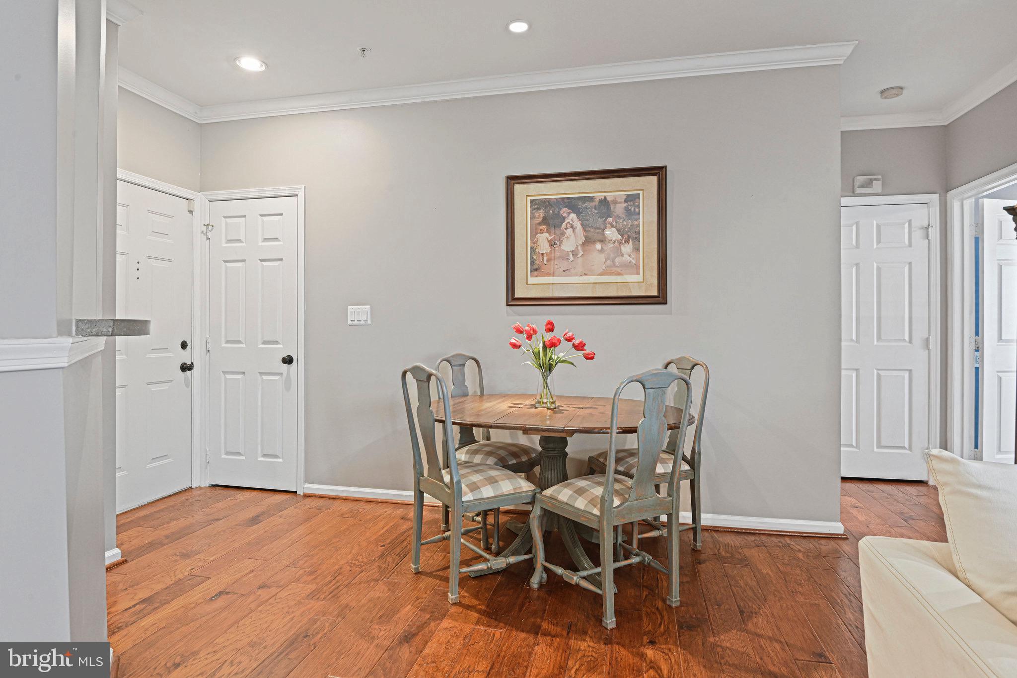 EDGEWATER AT TOWN CENTER - Residential Lease