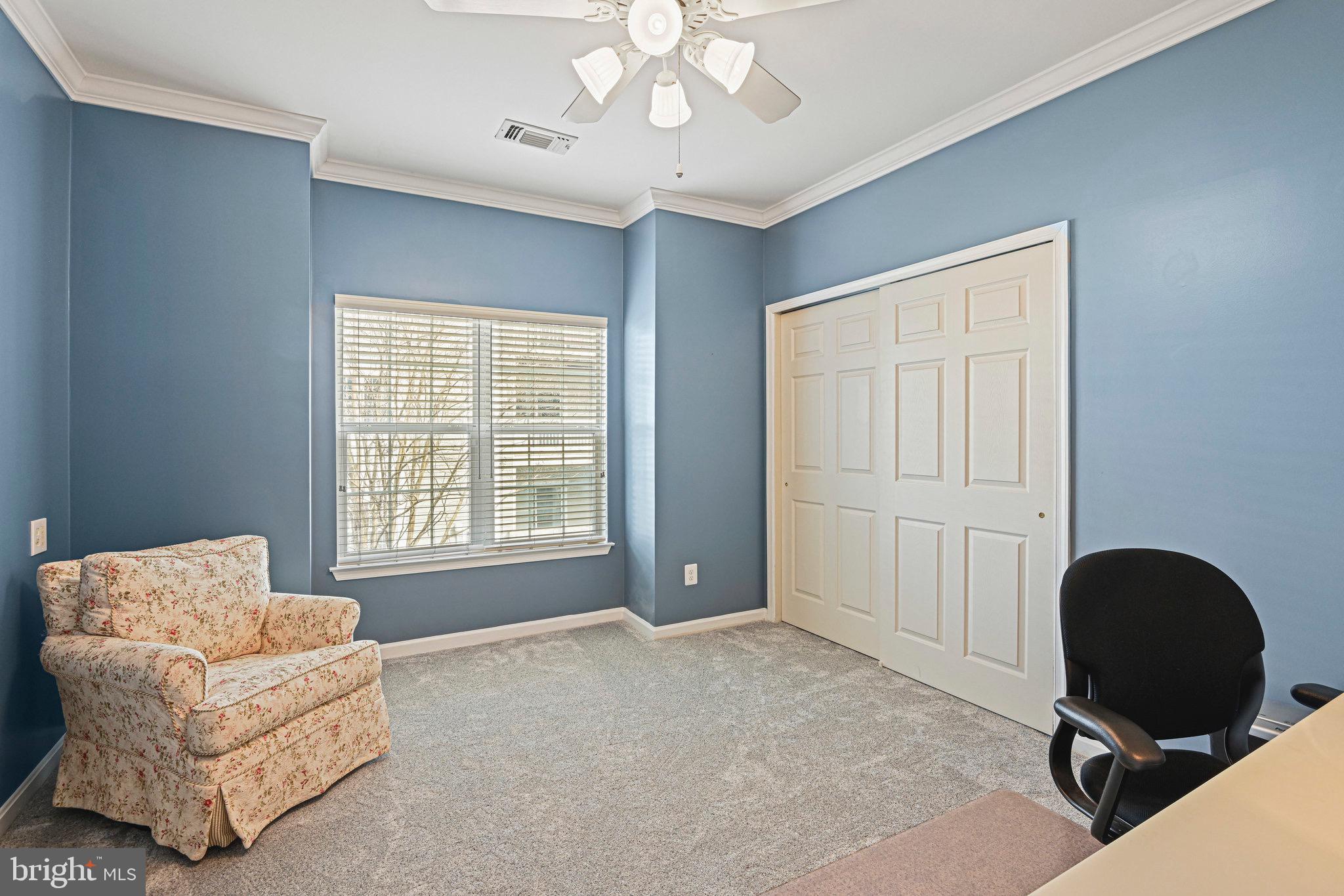 EDGEWATER AT TOWN CENTER - Residential Lease