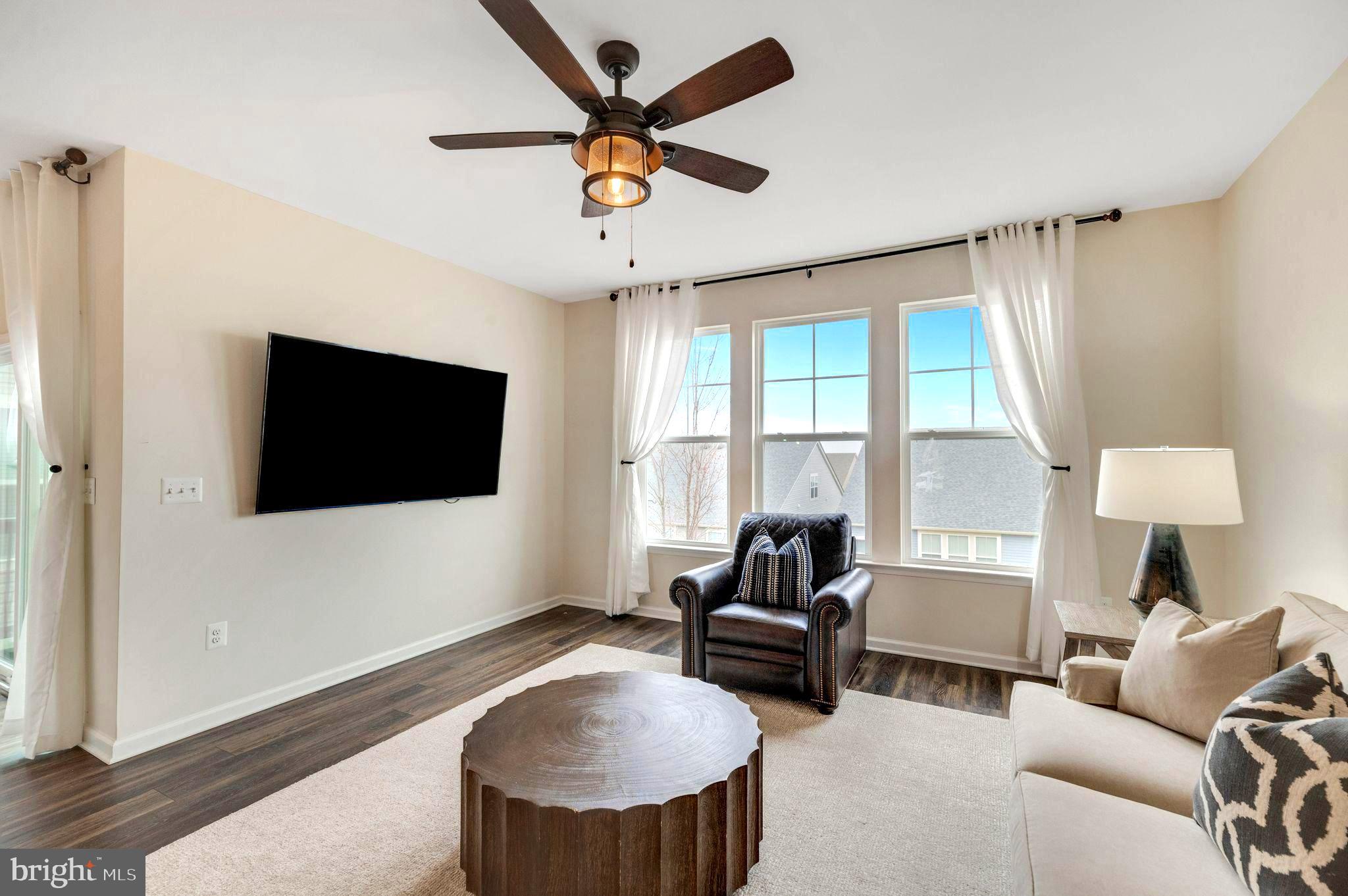 EMBREY MILL - Residential