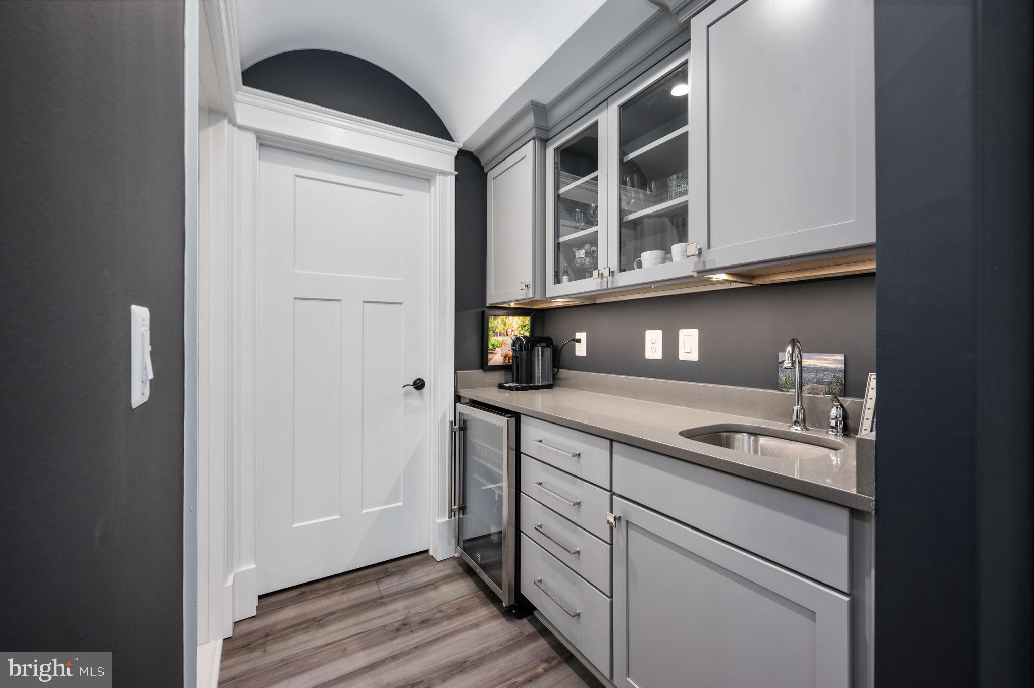 FAWN LAKE - Residential
