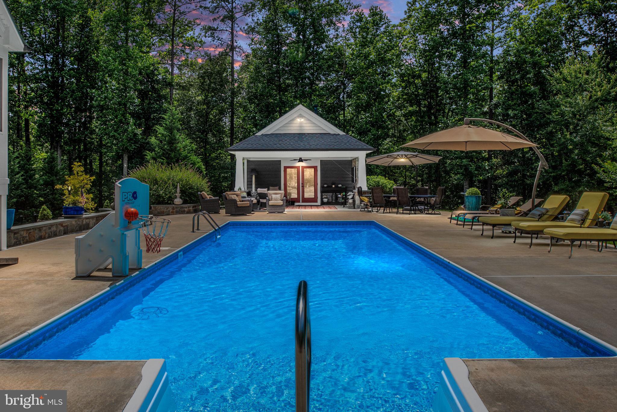 FAWN LAKE - Residential