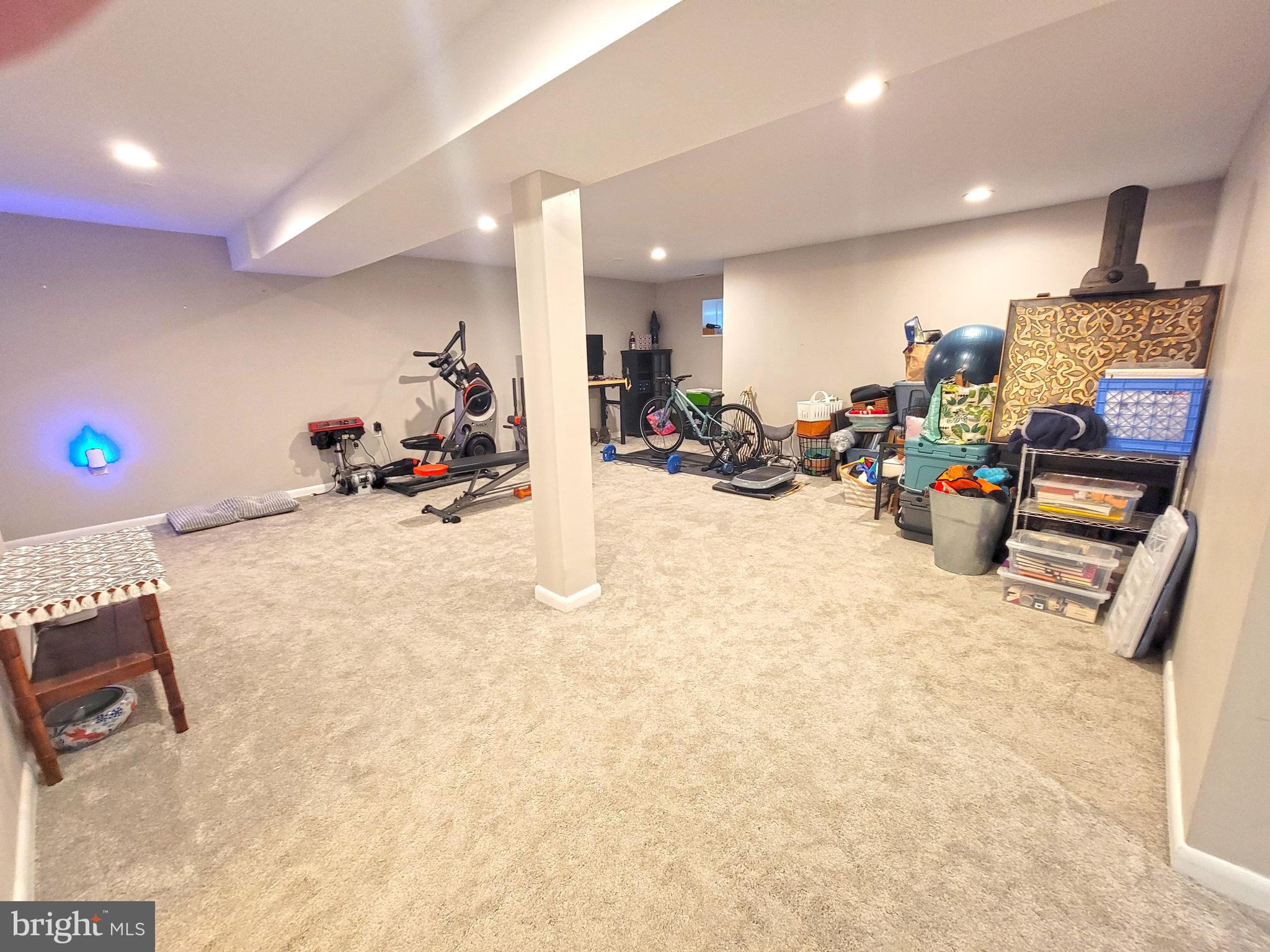 CAMELOT ESTS - Residential