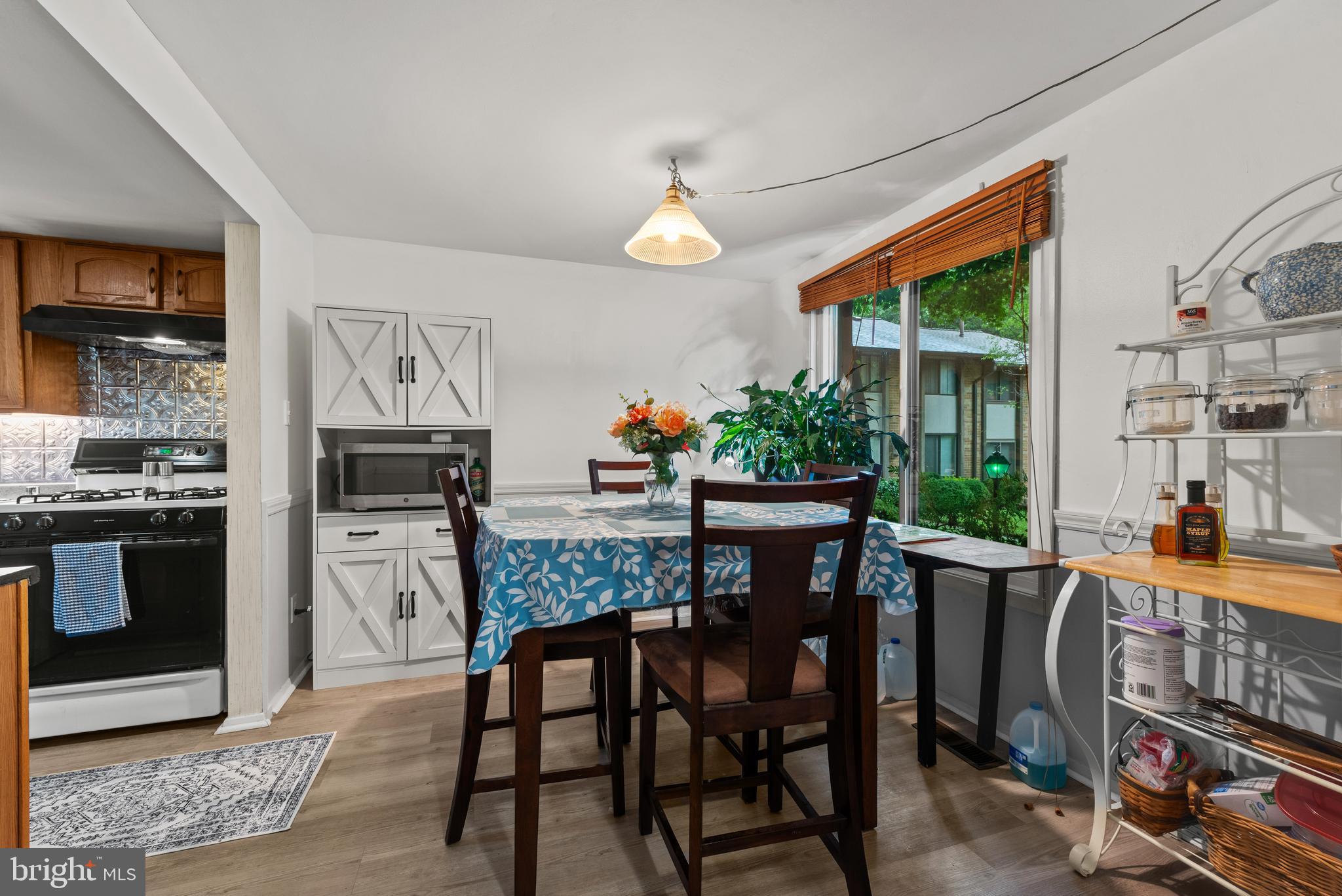 JEFFERS HILL - Residential