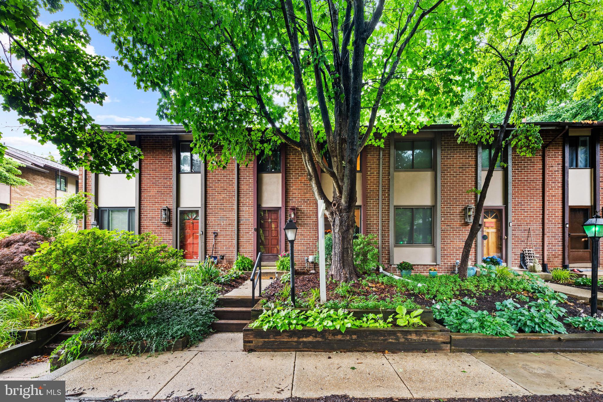 JEFFERS HILL - Residential