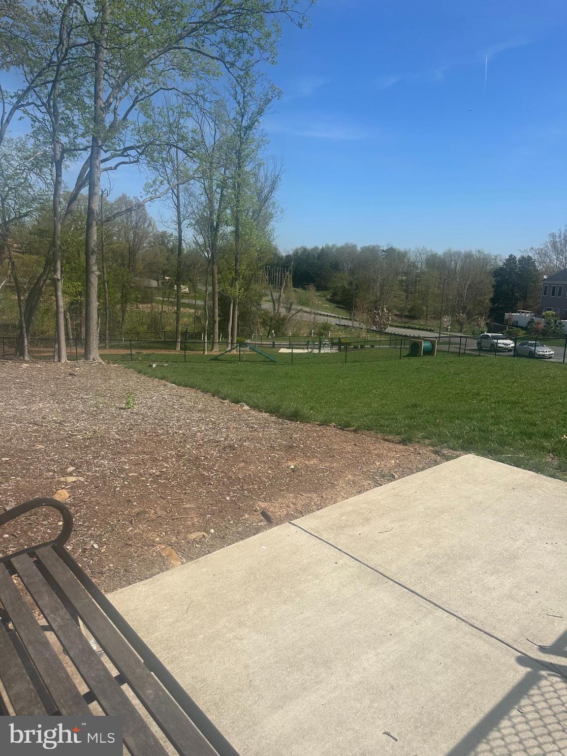 CADENCE AT LANSDOWNE - Residential