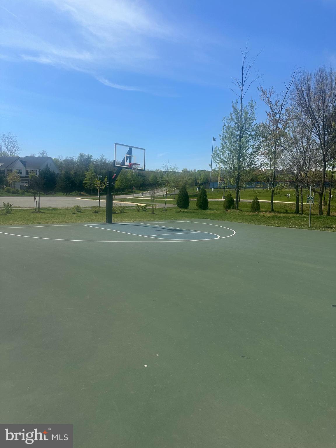 CADENCE AT LANSDOWNE - Residential