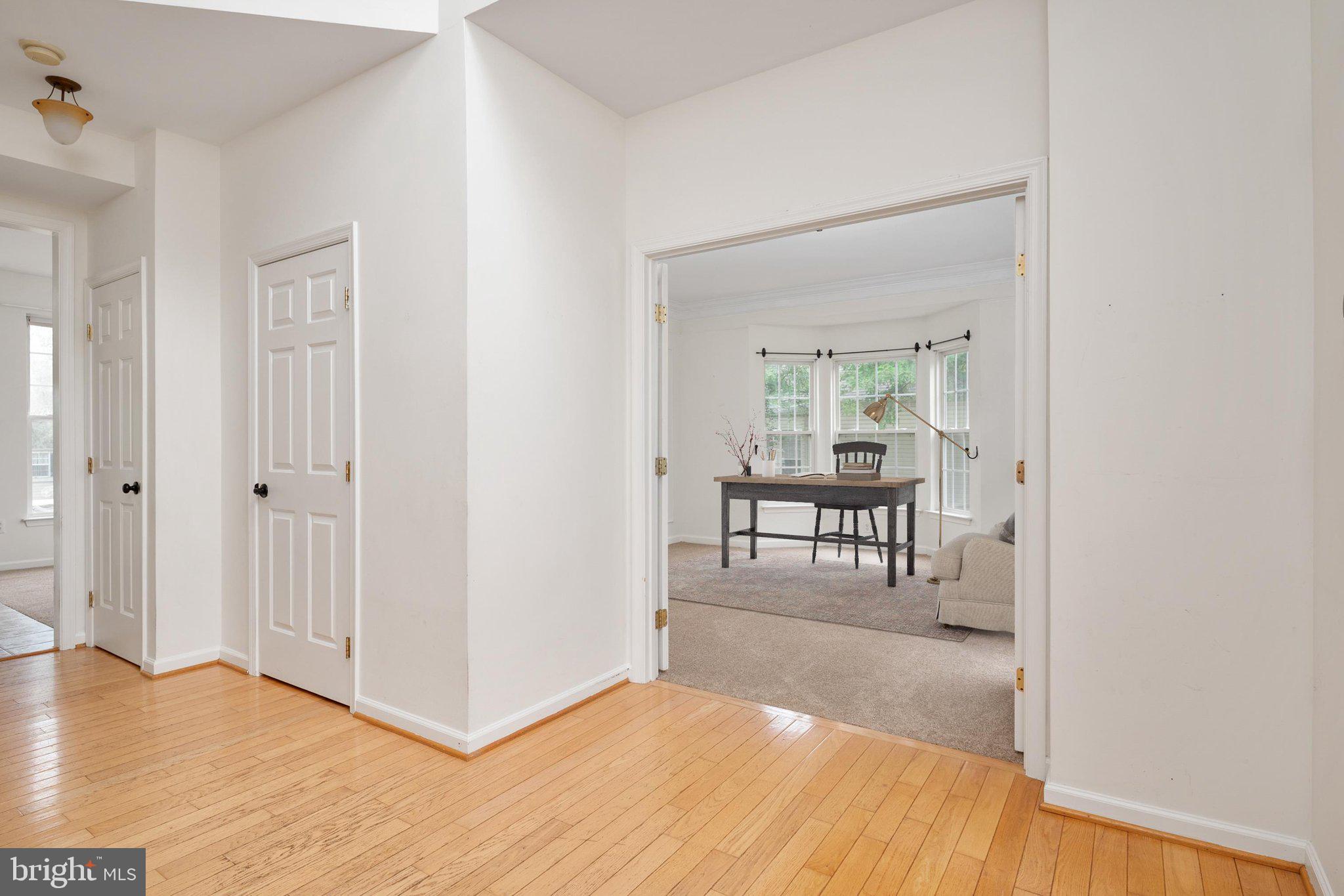 NORTH BROOK - Residential