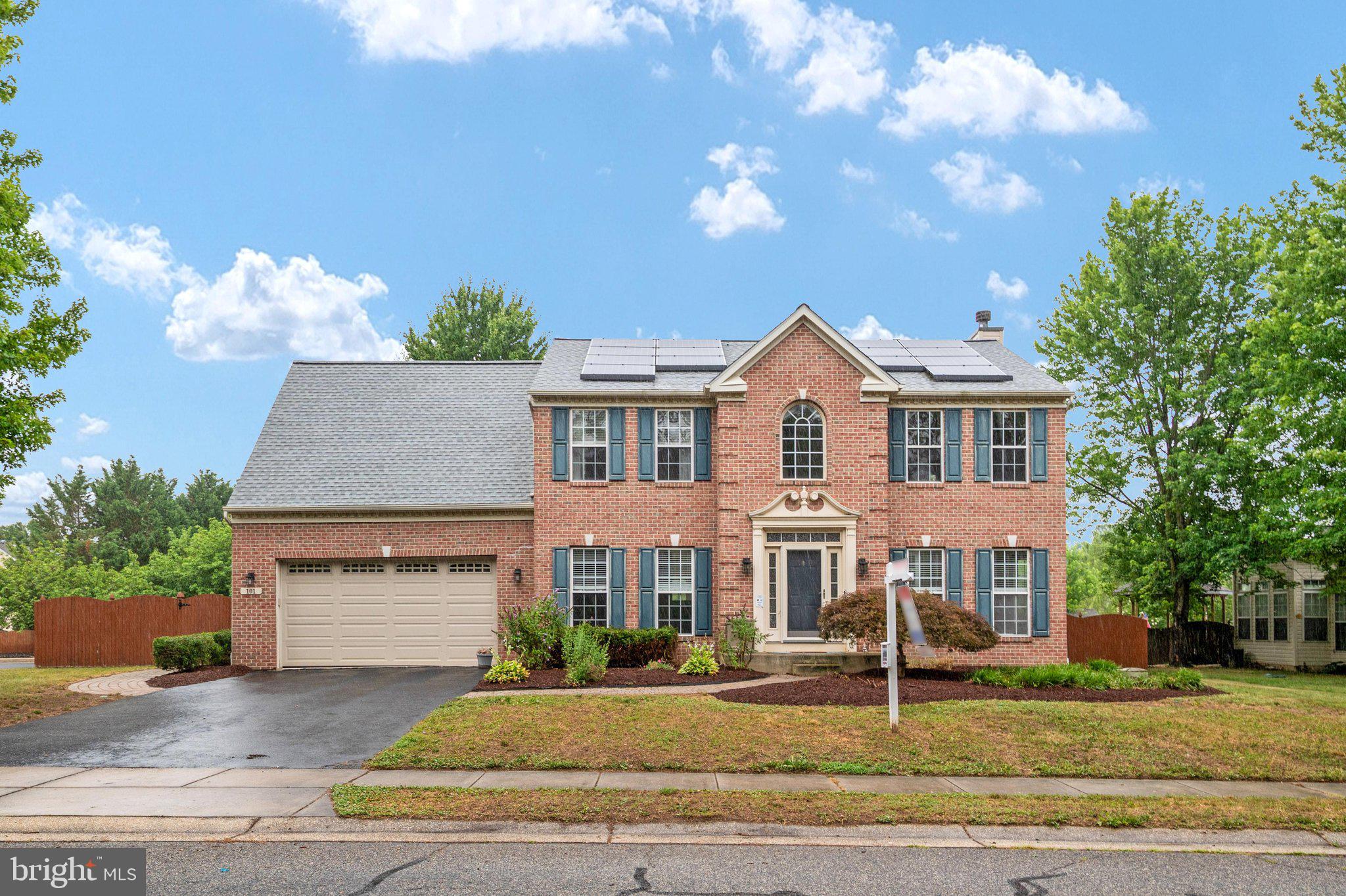 NORTH BROOK - Residential