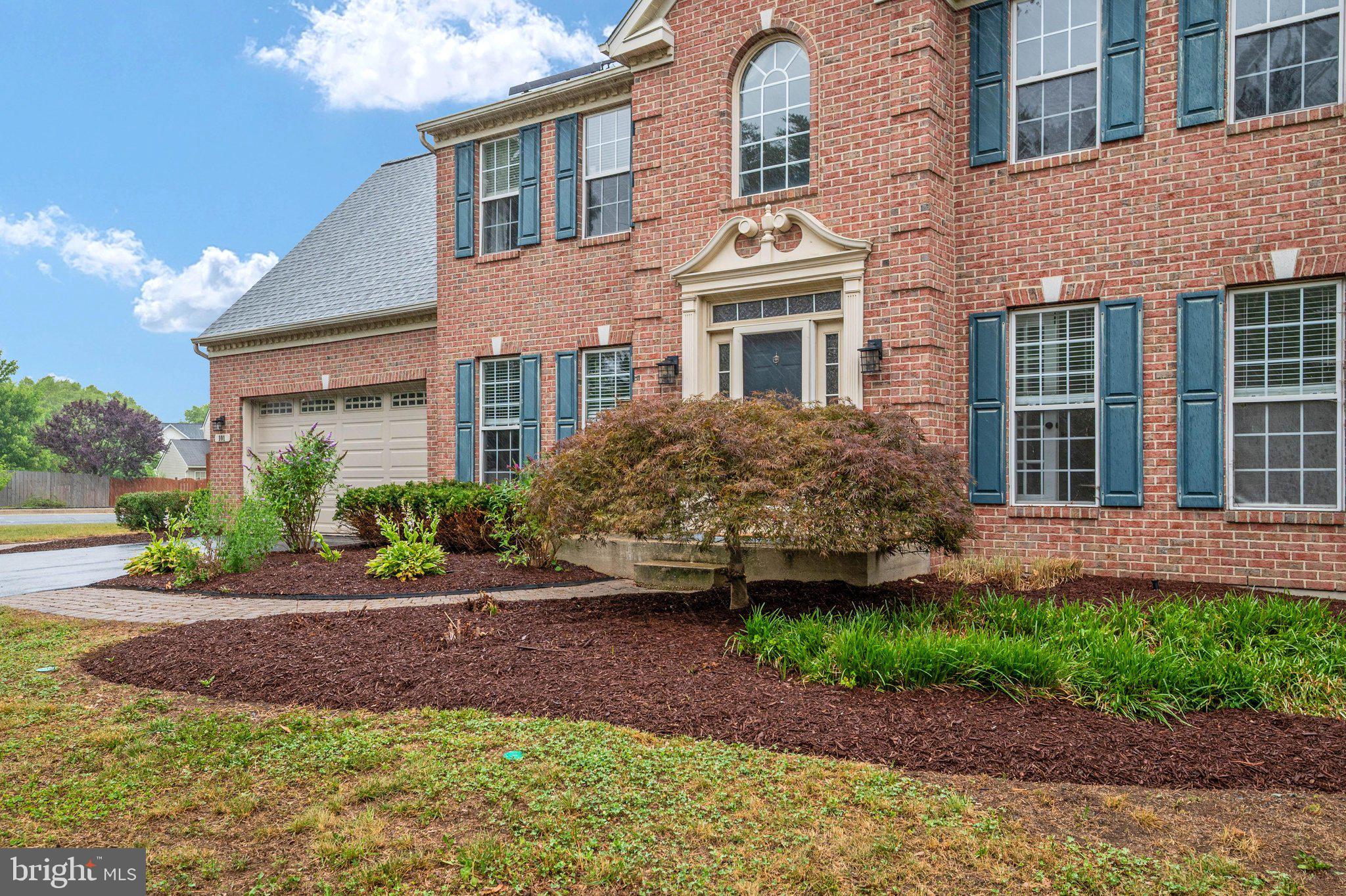 NORTH BROOK - Residential