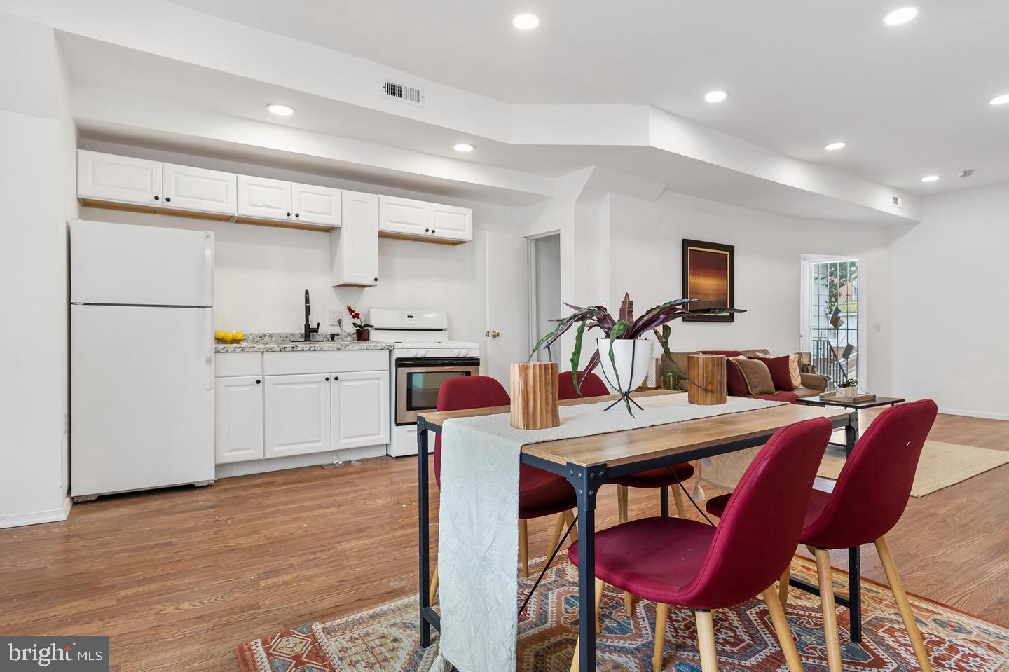 PIMLICO - Residential